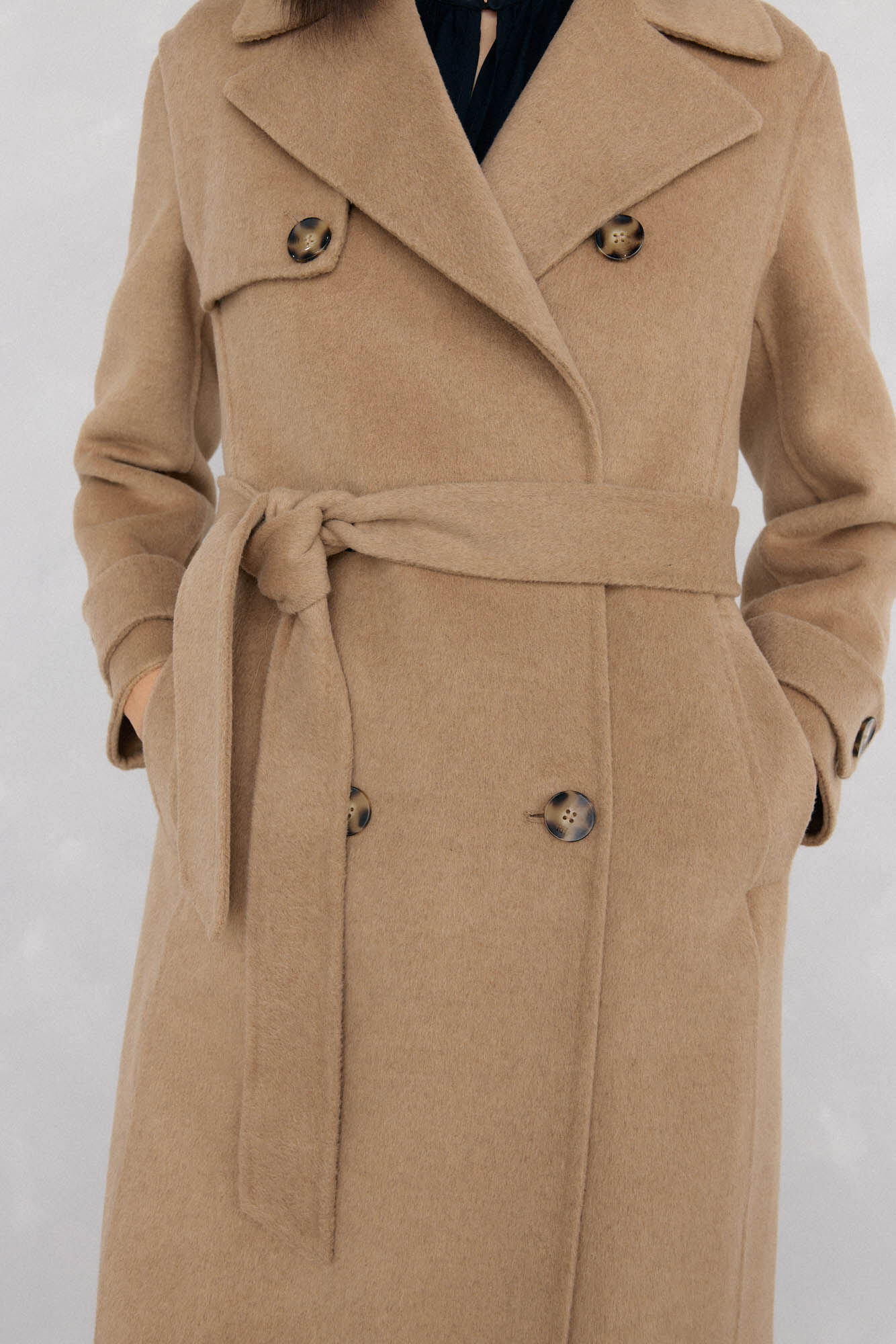 Pedro del Hierro Abrigo largo pa&ntilde;o tipo trench Beige