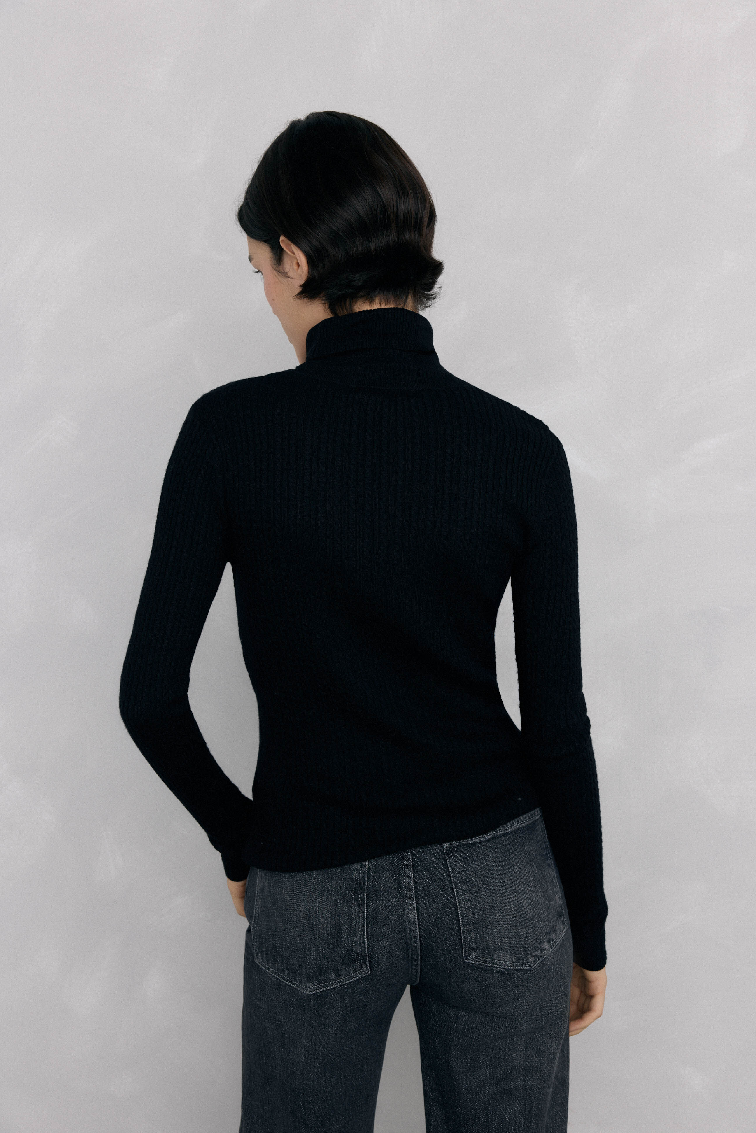 Pedro del Hierro Cisne b&aacute;sico ochos Negro