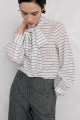 Pedro del Hierro Camisa de cuadros con lazo Marfil