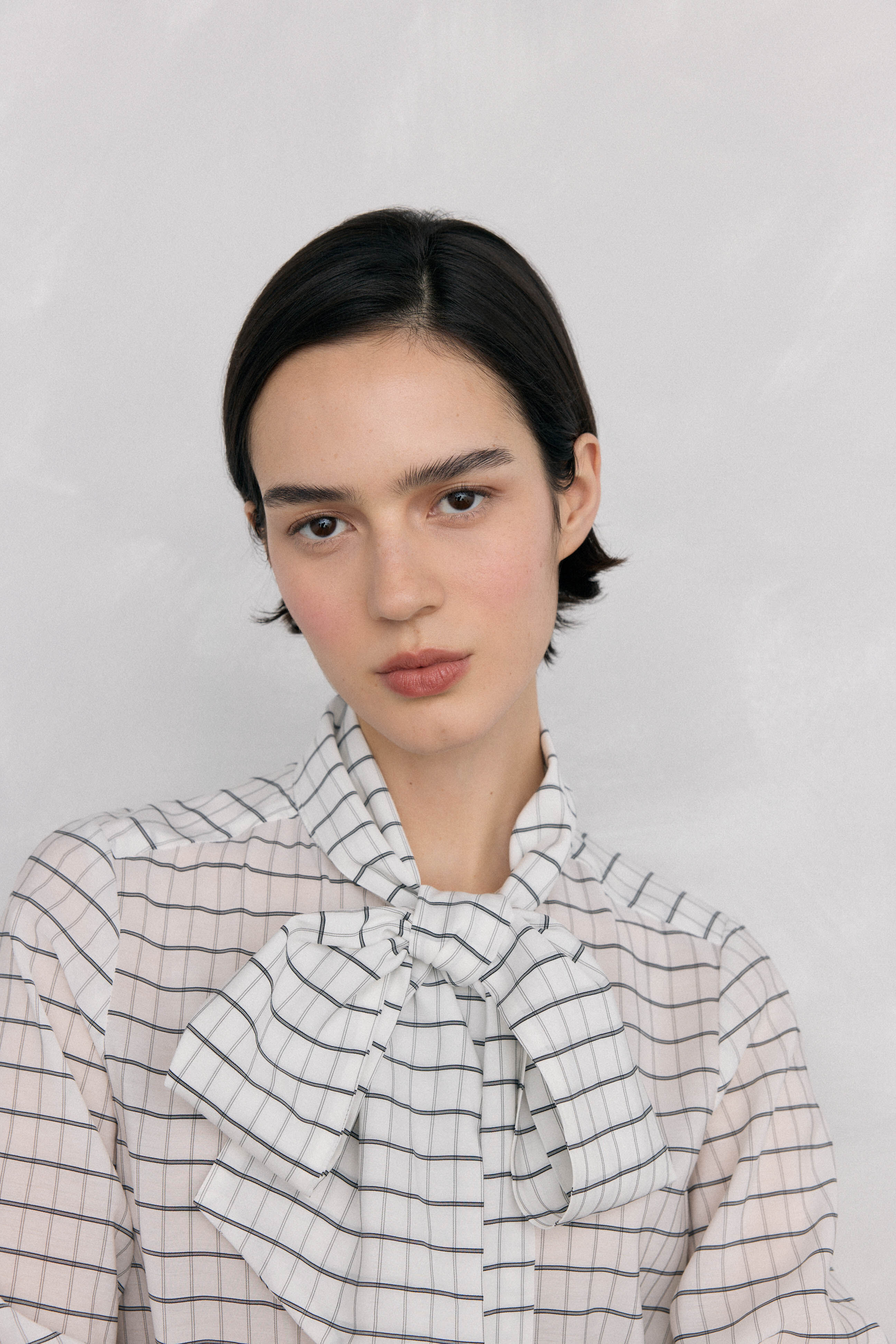 Pedro del Hierro Camisa de cuadros con lazo Marfil