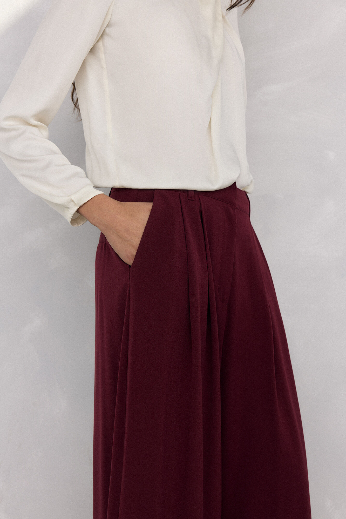 Pedro del Hierro Pantal&oacute;n falda Burdeos