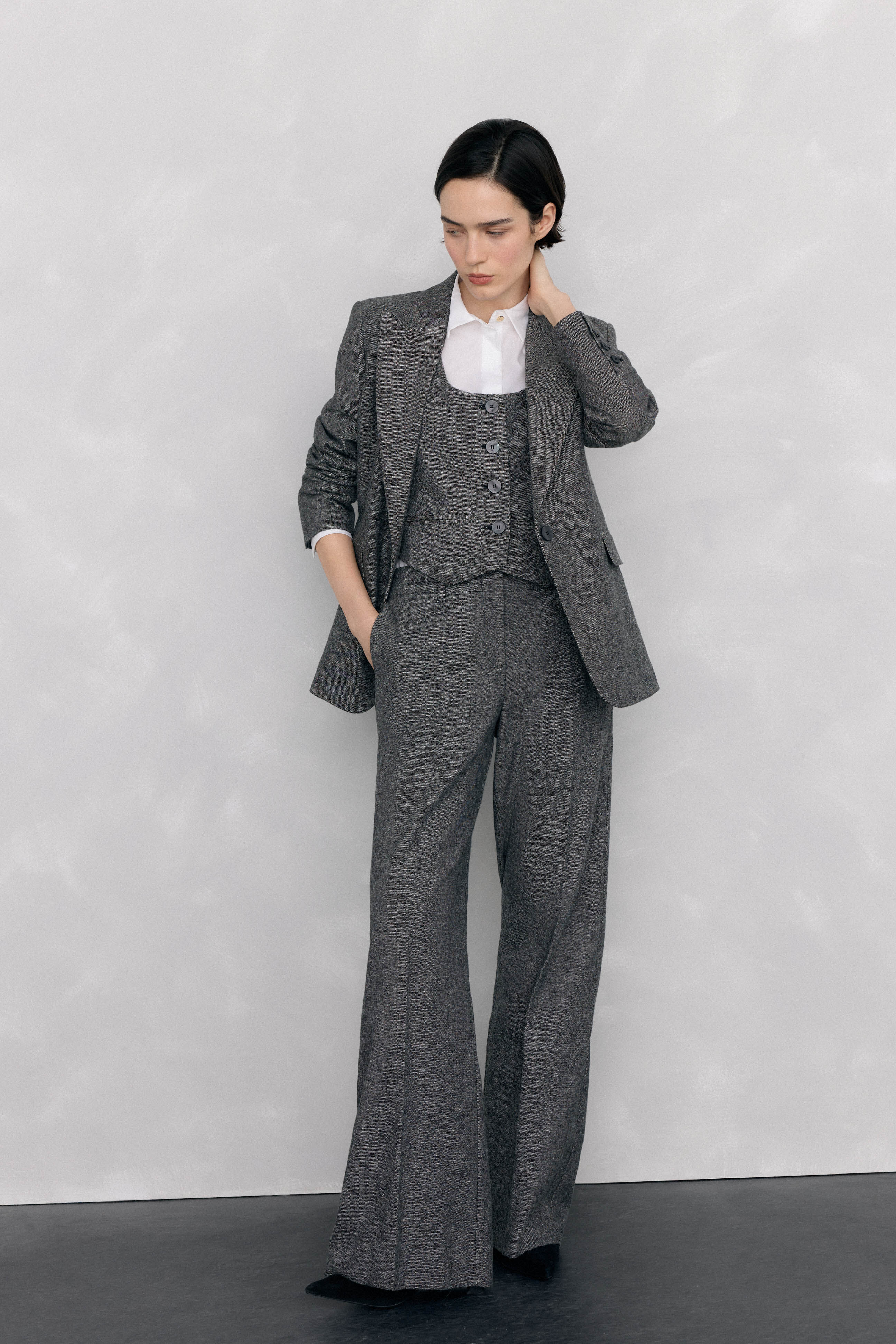 Pedro del Hierro Chaleco entallado cheviot Gris