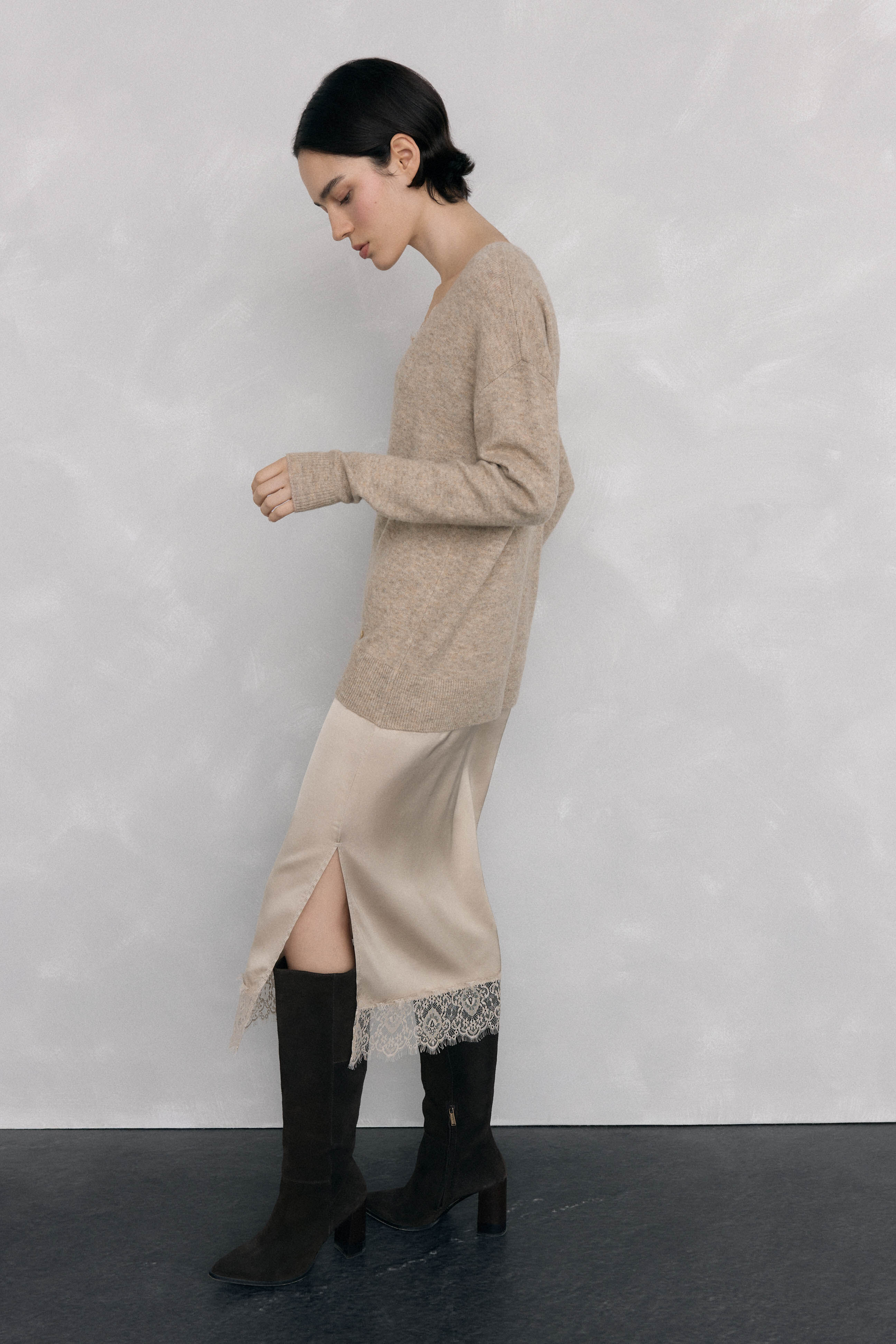 Pedro del Hierro Vestido de punto lencero Beige