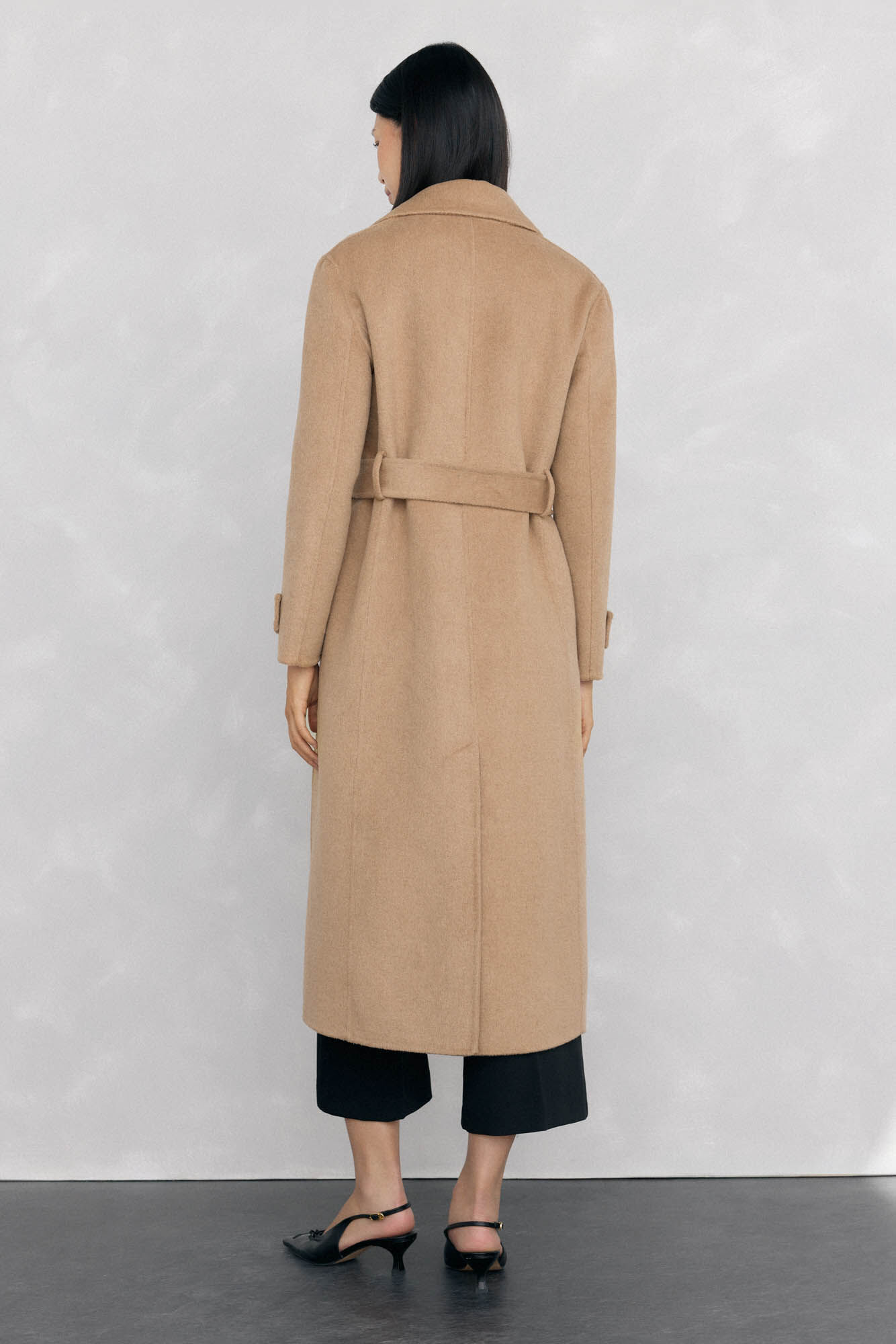 Pedro del Hierro Abrigo largo pa&ntilde;o tipo trench Beige