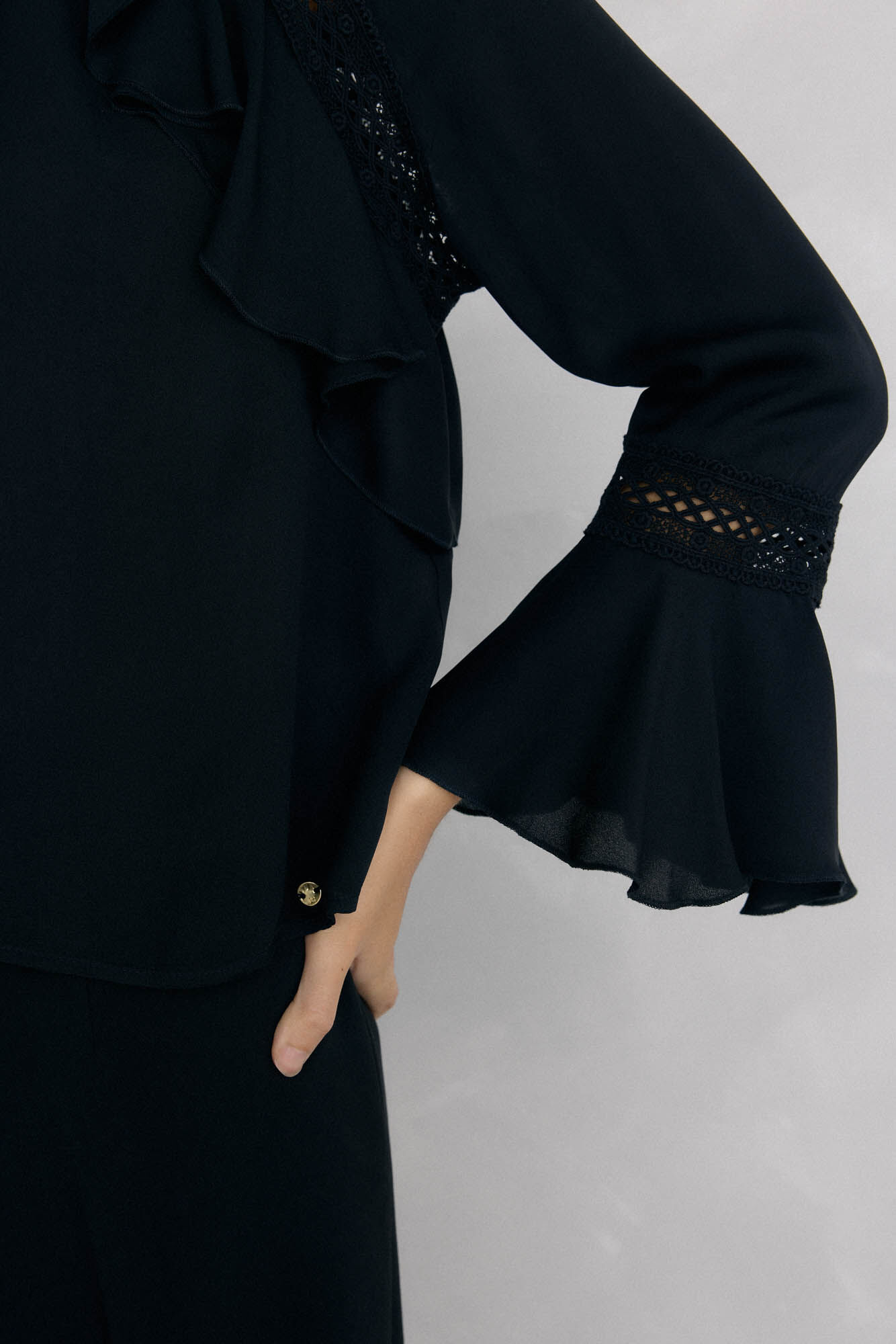 Pedro del Hierro Blusa con volantes y puntilla Negro