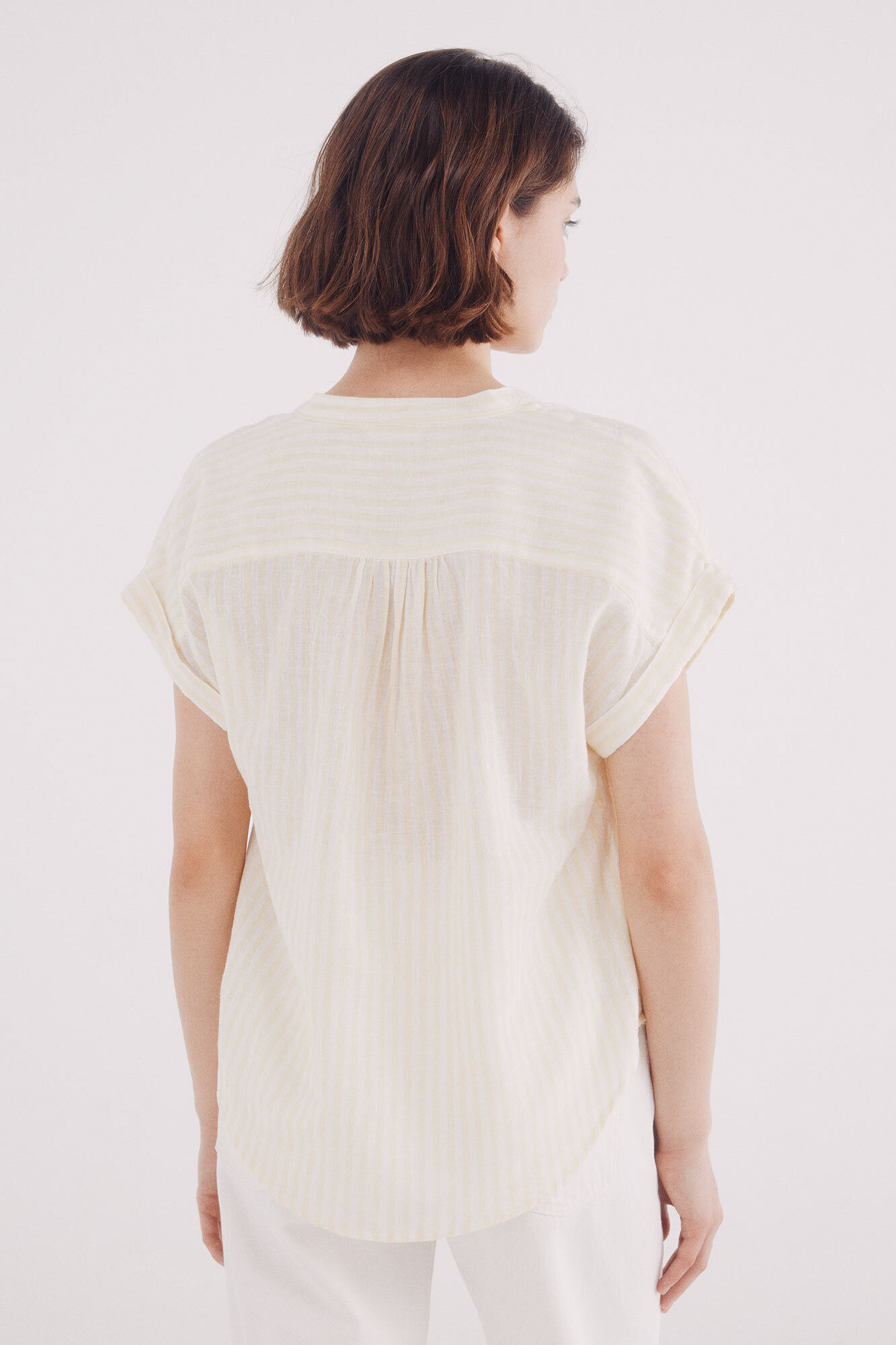 Springfield Blusa escote pico algod&oacute;n lino amarillo