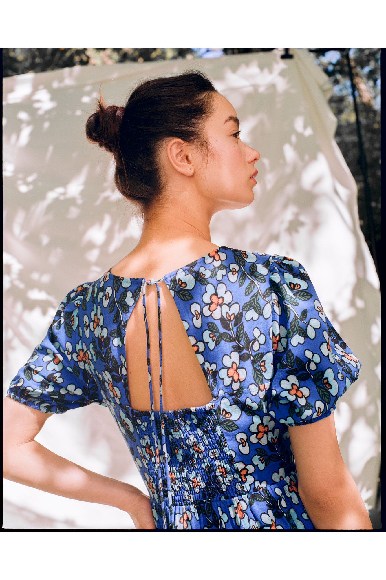 Springfield Vestido Midi Abertura Espalda Lino "Roots Studio"
