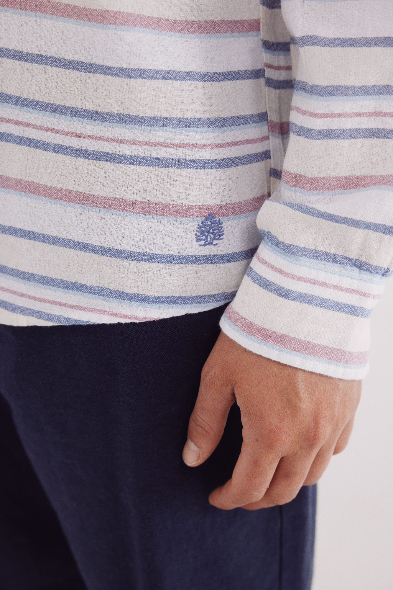 Springfield Camisa polera jacquard rayas horizontales azul tinta