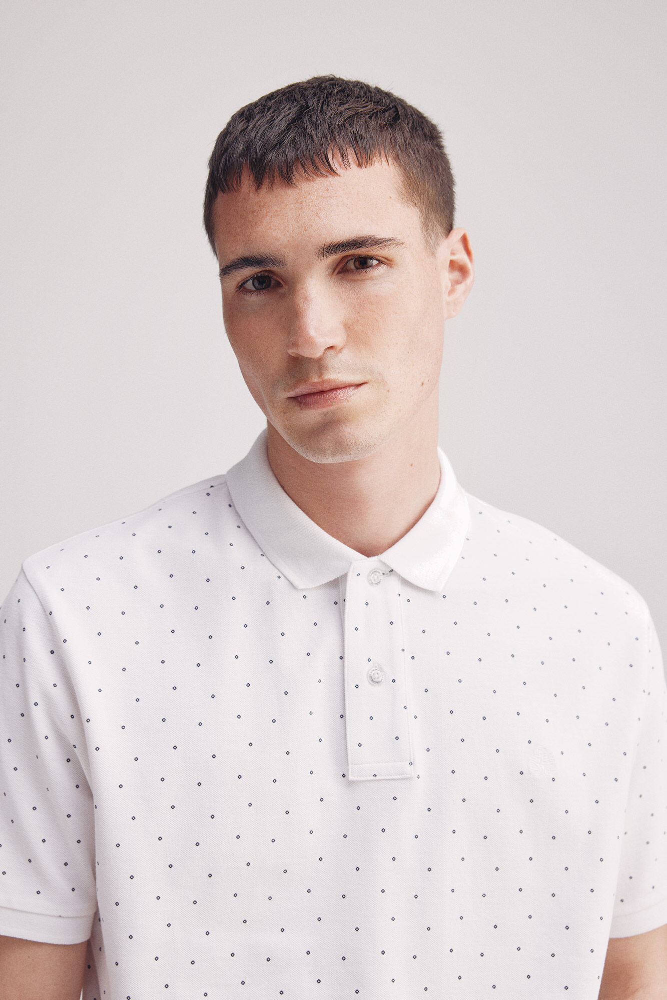 Springfield Polo piqu&eacute; estampado all over regular fit natural