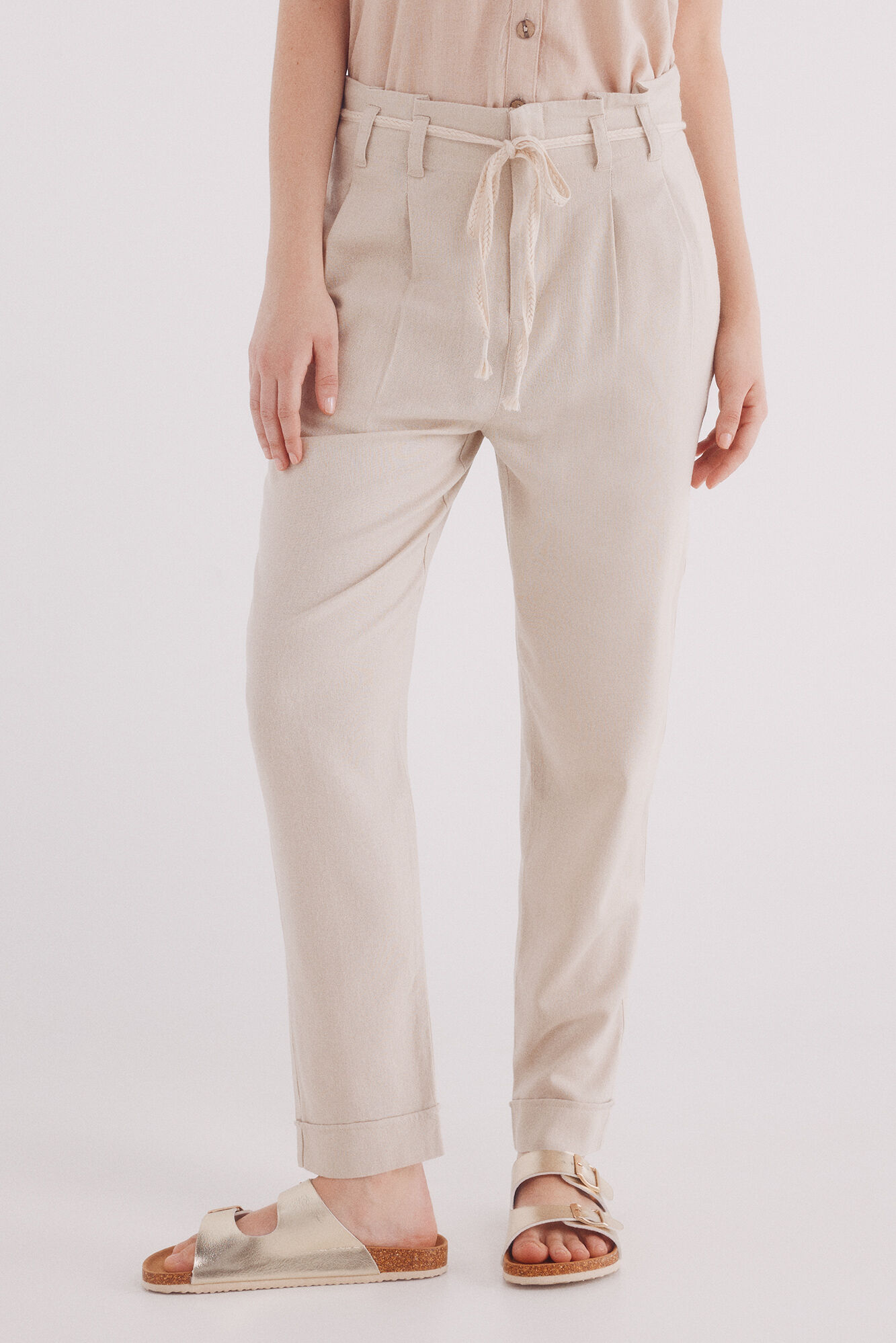 Springfield Pantal&oacute;n pinzas cintur&oacute;n lino estampado