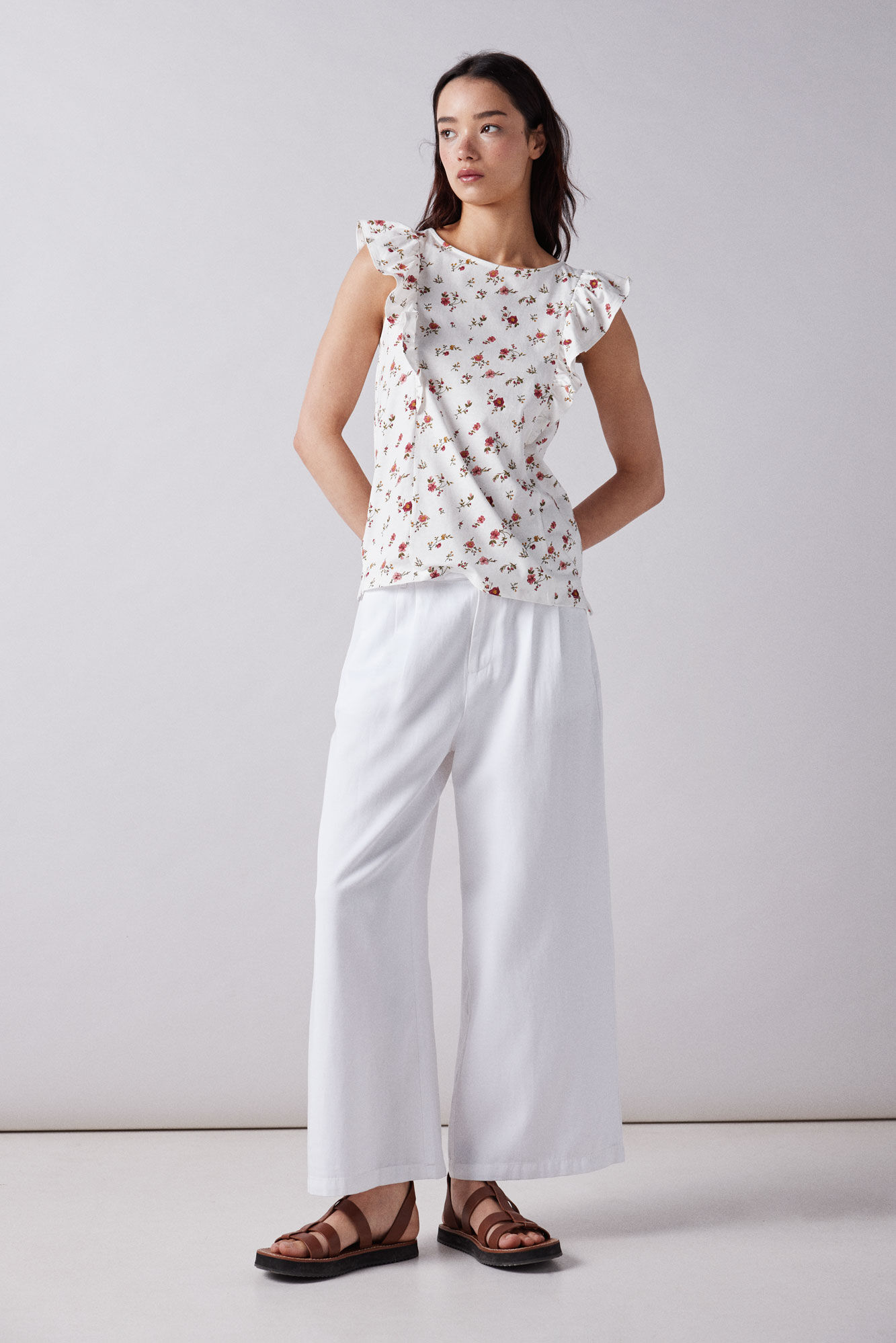 Springfield Playera estampada volantes laterales blanco