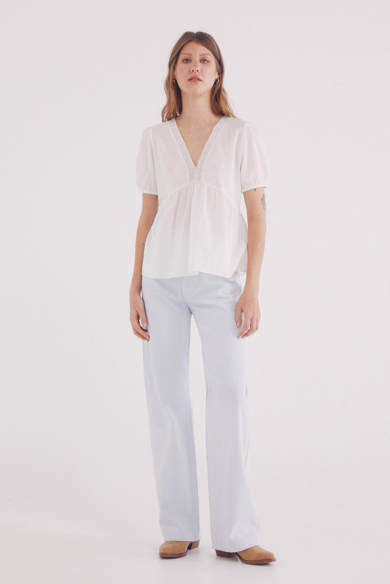 Springfield Blusa escote lace caf&eacute;