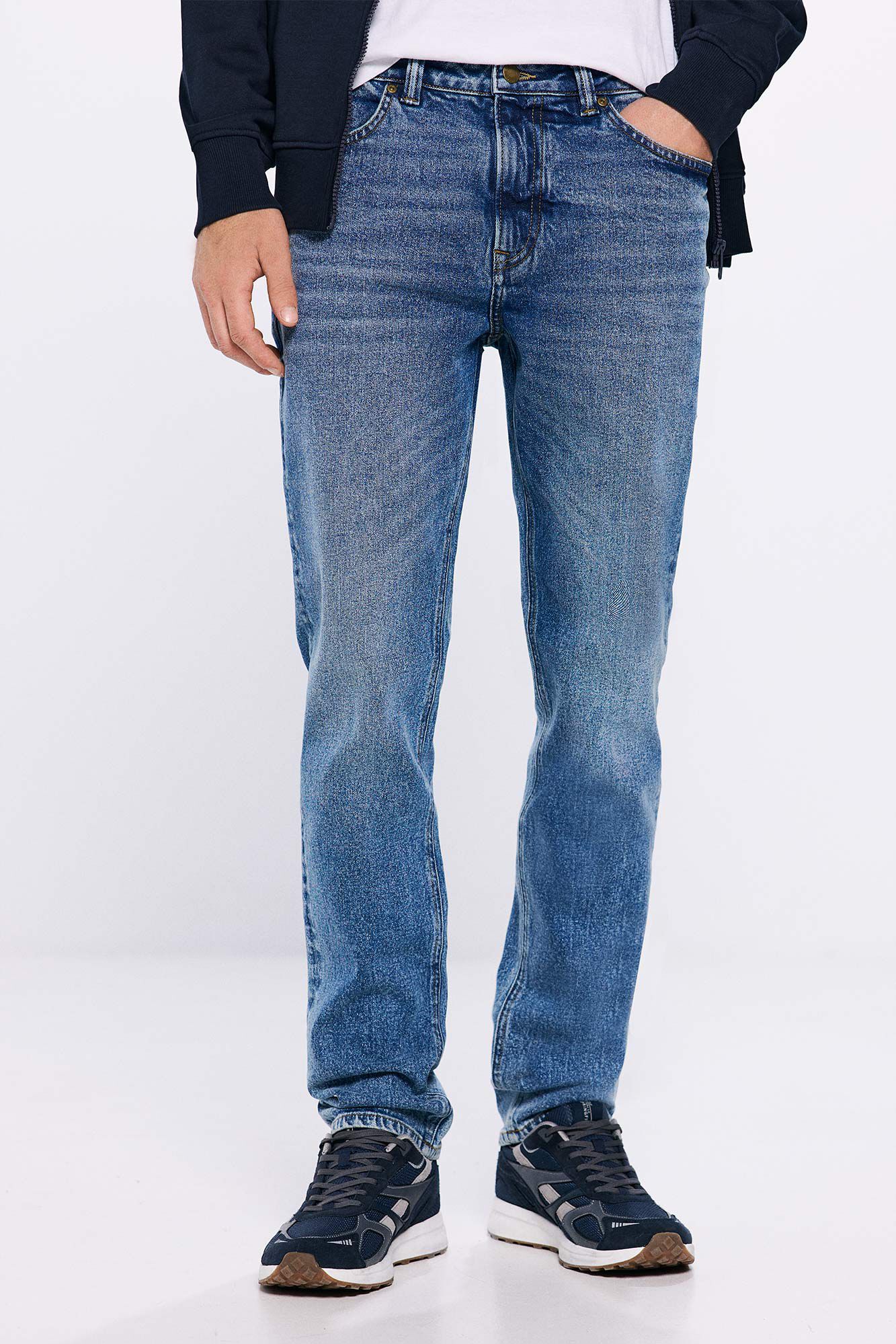 Springfield Vaquero slim fit