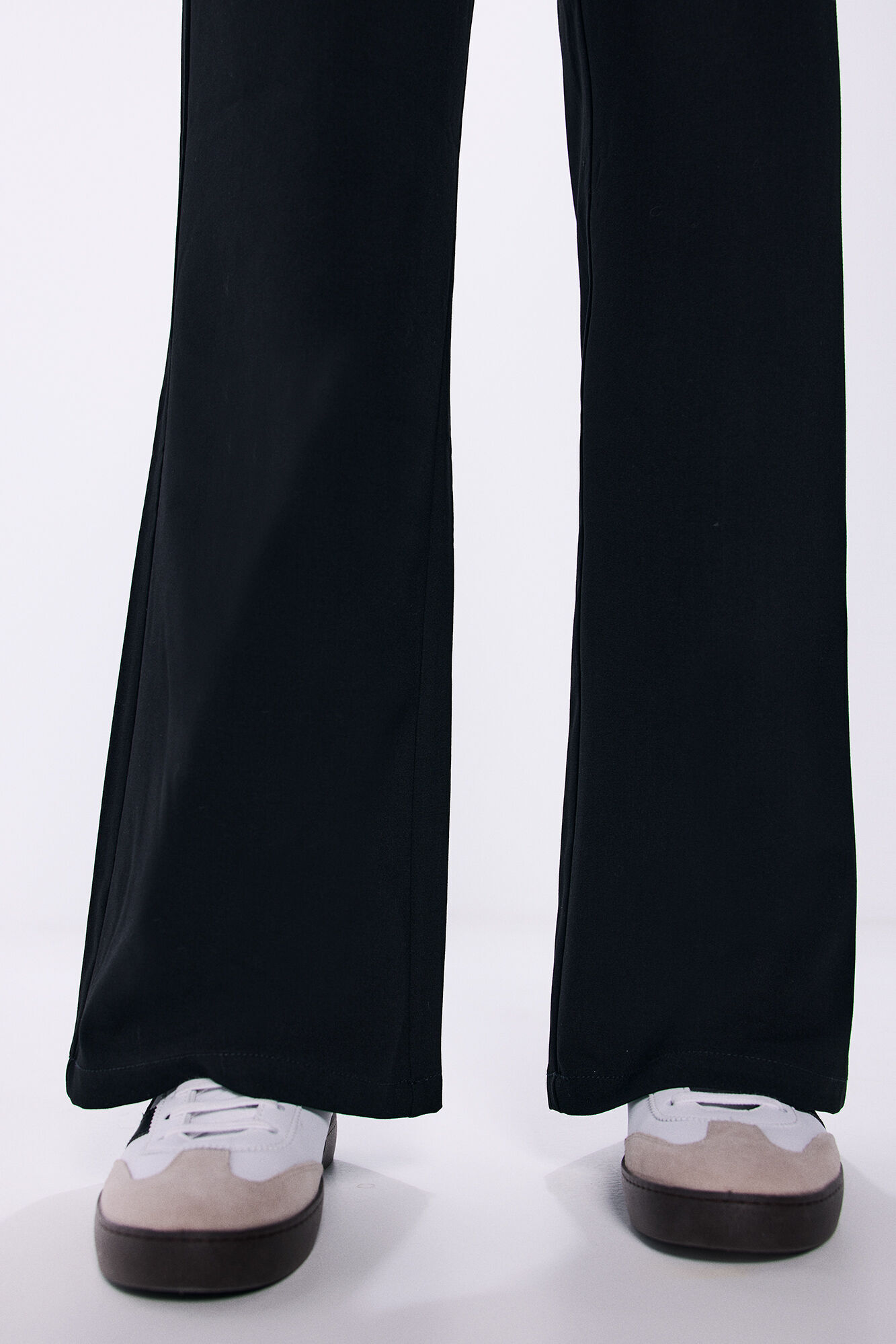 Springfield Pantal&oacute;n jogger ancho negro