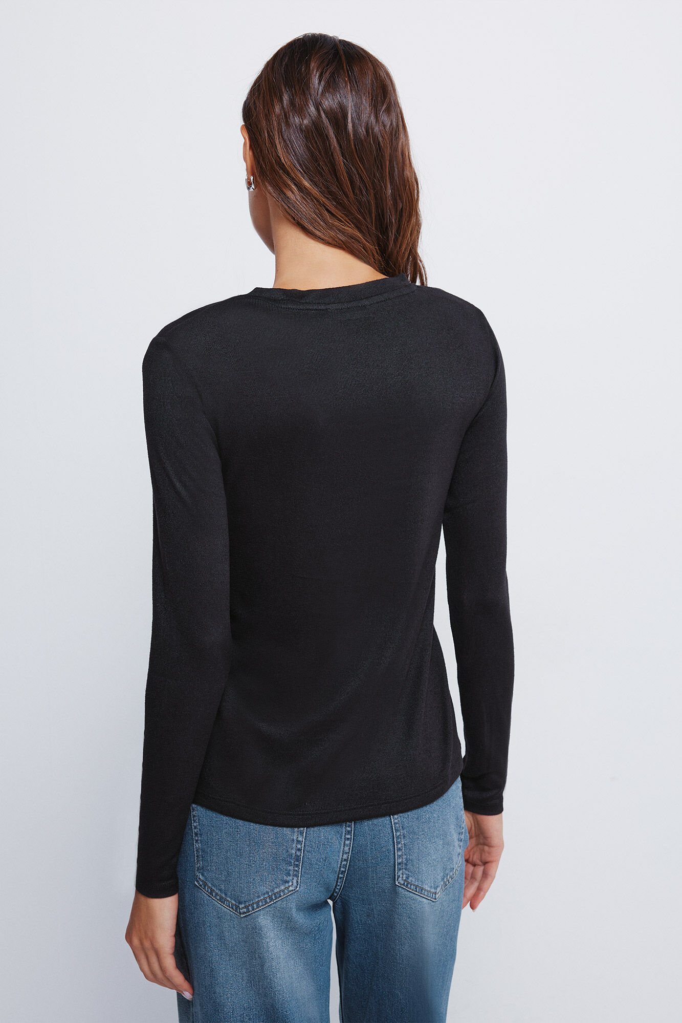 Springfield Playera con cuello tachonado negro