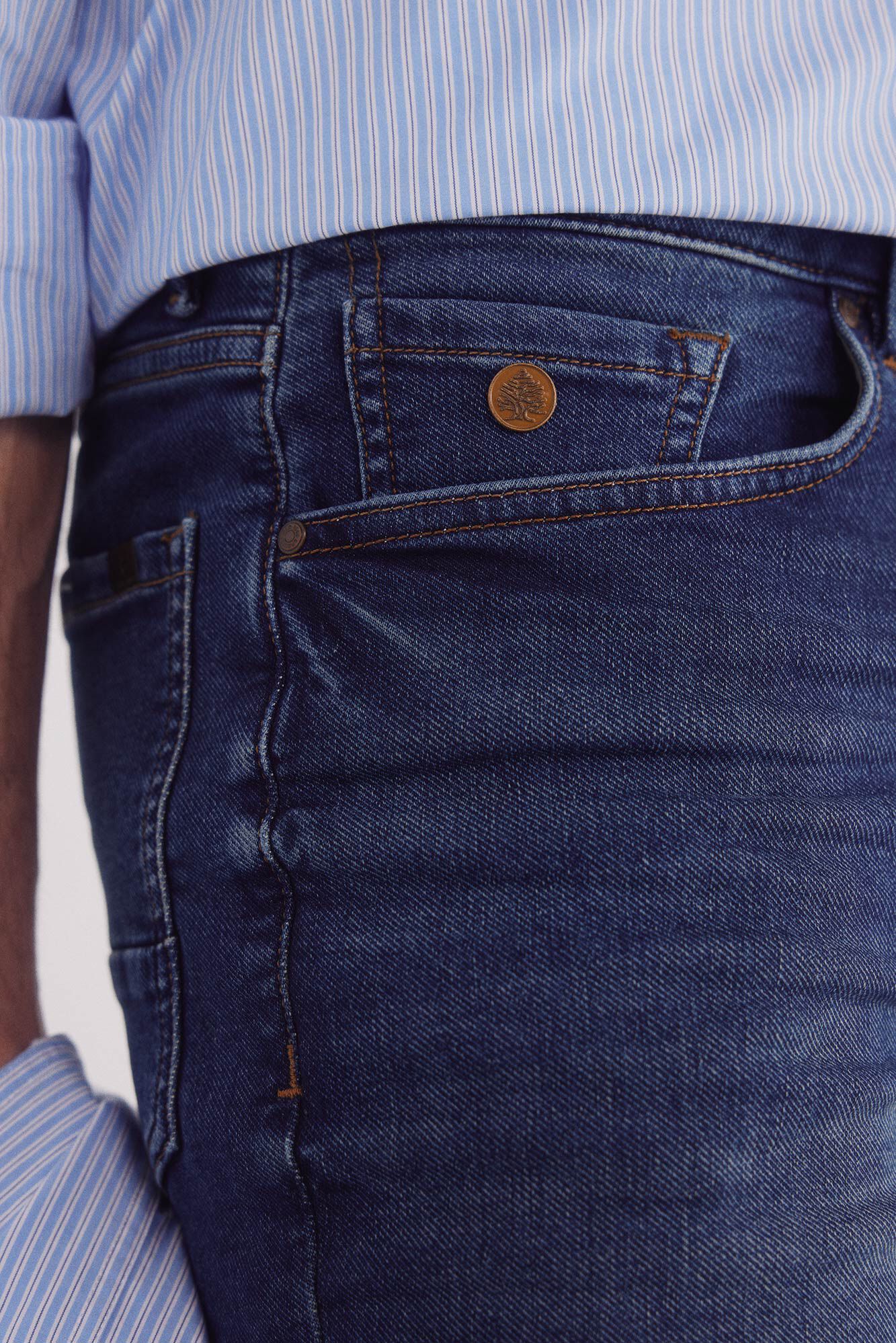 Springfield Bermuda vaquera en knit denim oscuro slim fit turquesa