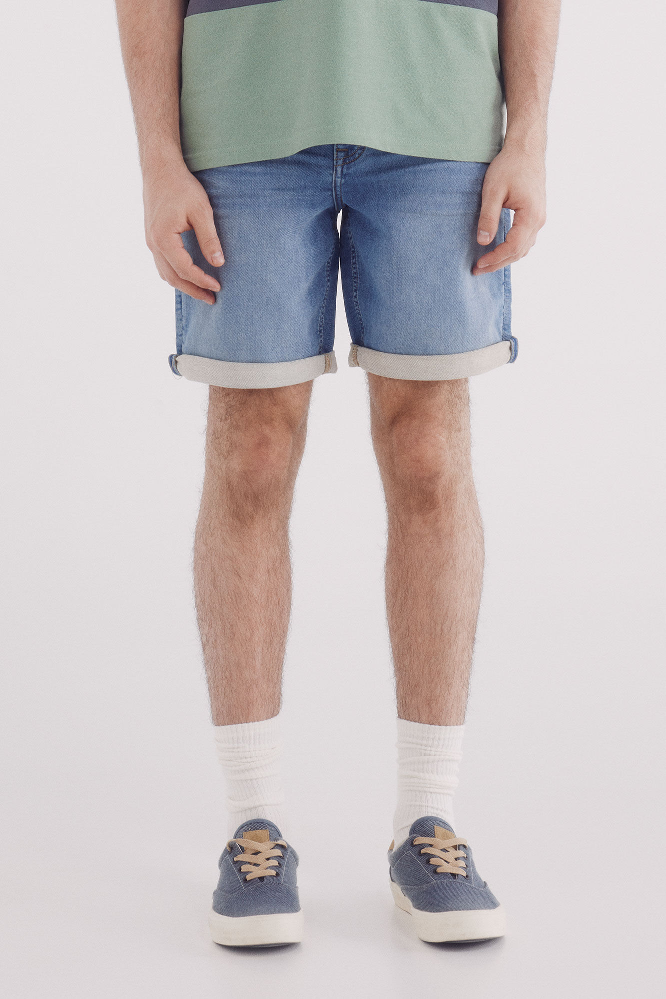 Springfield Bermuda vaquera en knit denim medio slim fit turquesa