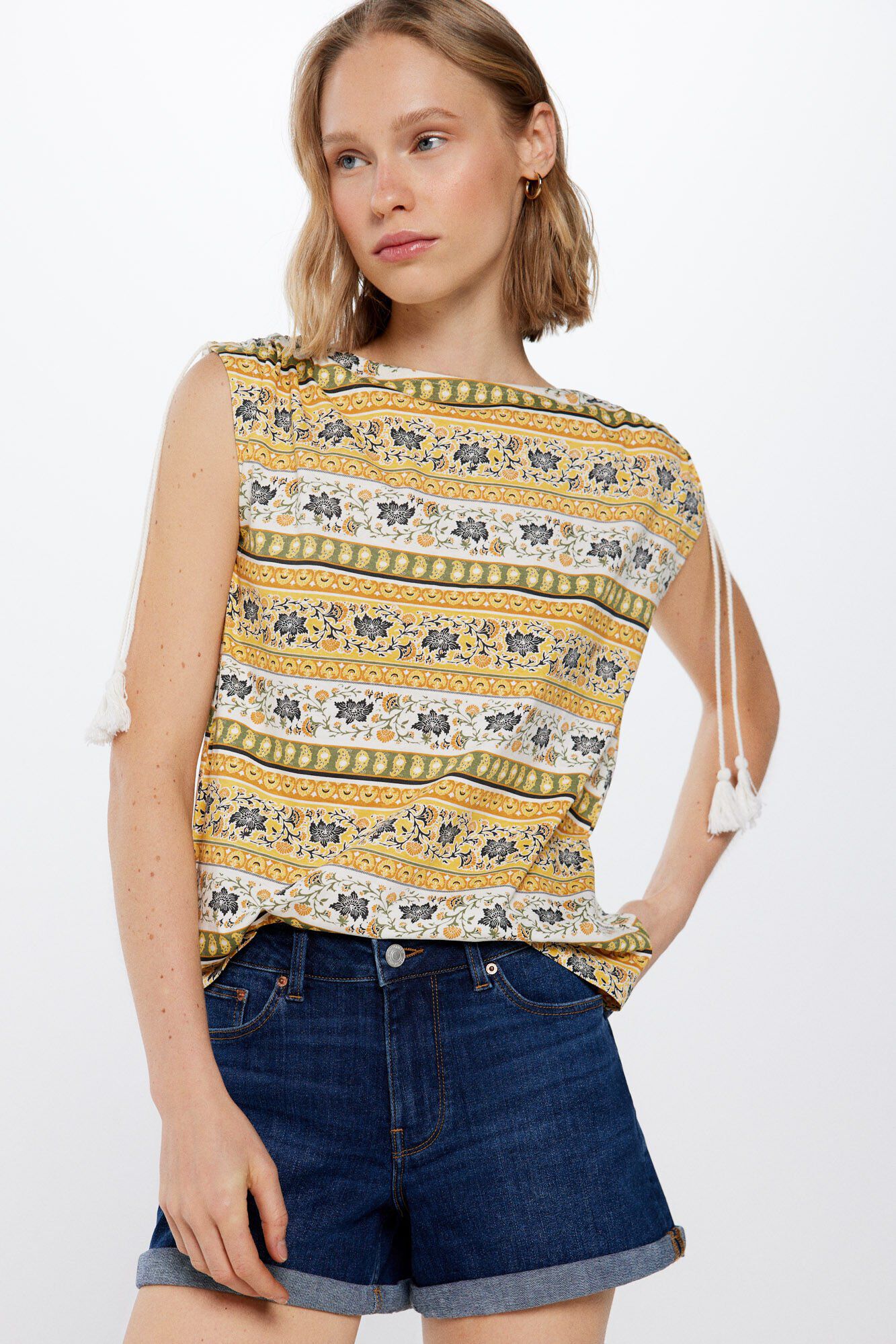 Springfield Playera estampada lazo hombros 