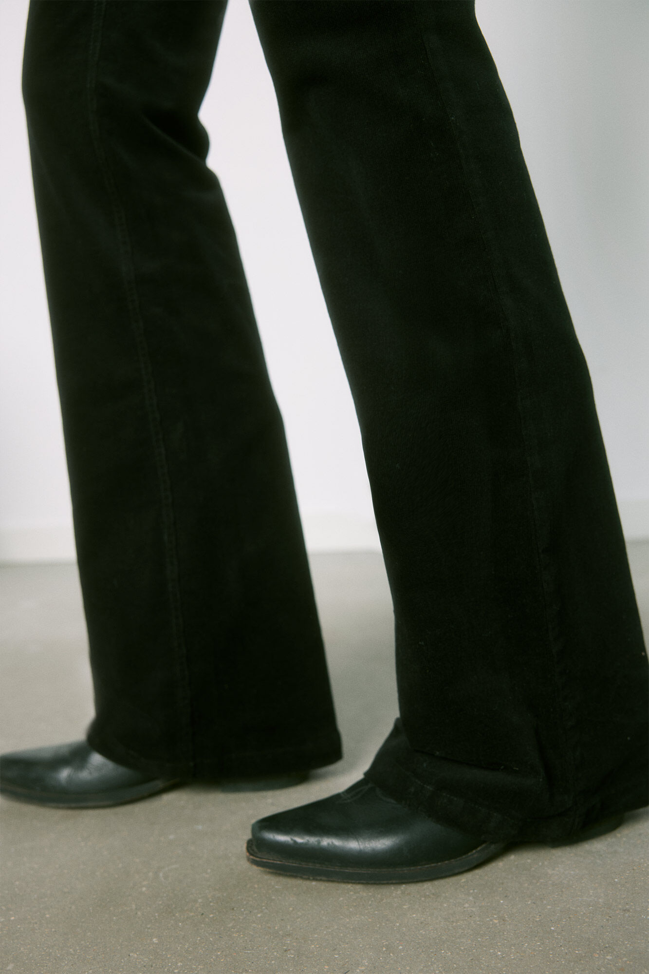 High Spirits Jeans 0016 negro