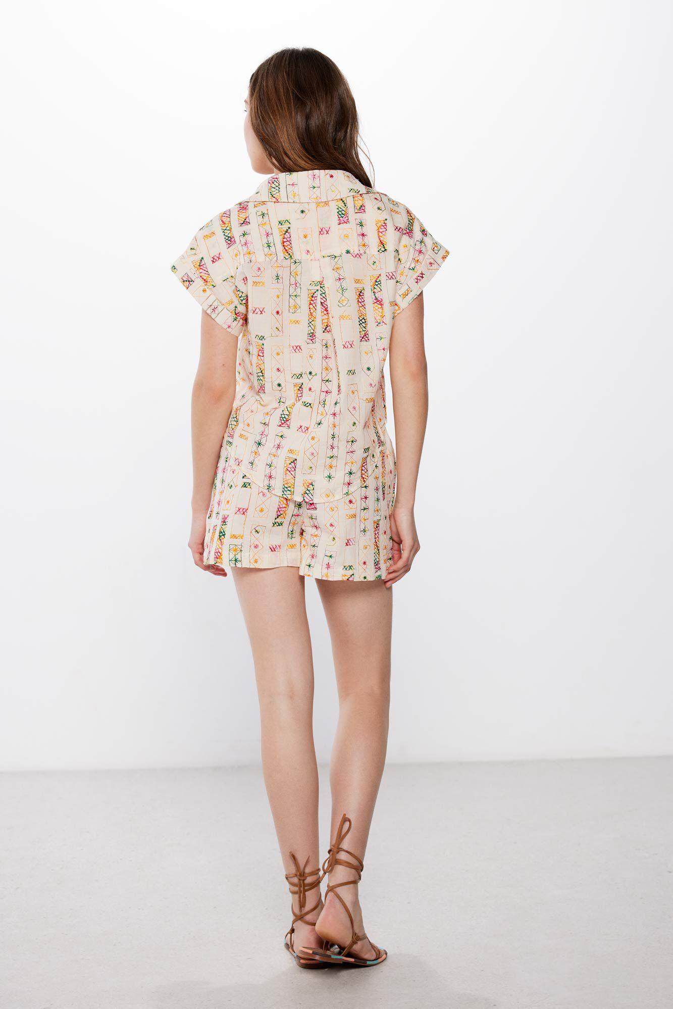 High Spirits Indie shorts beige