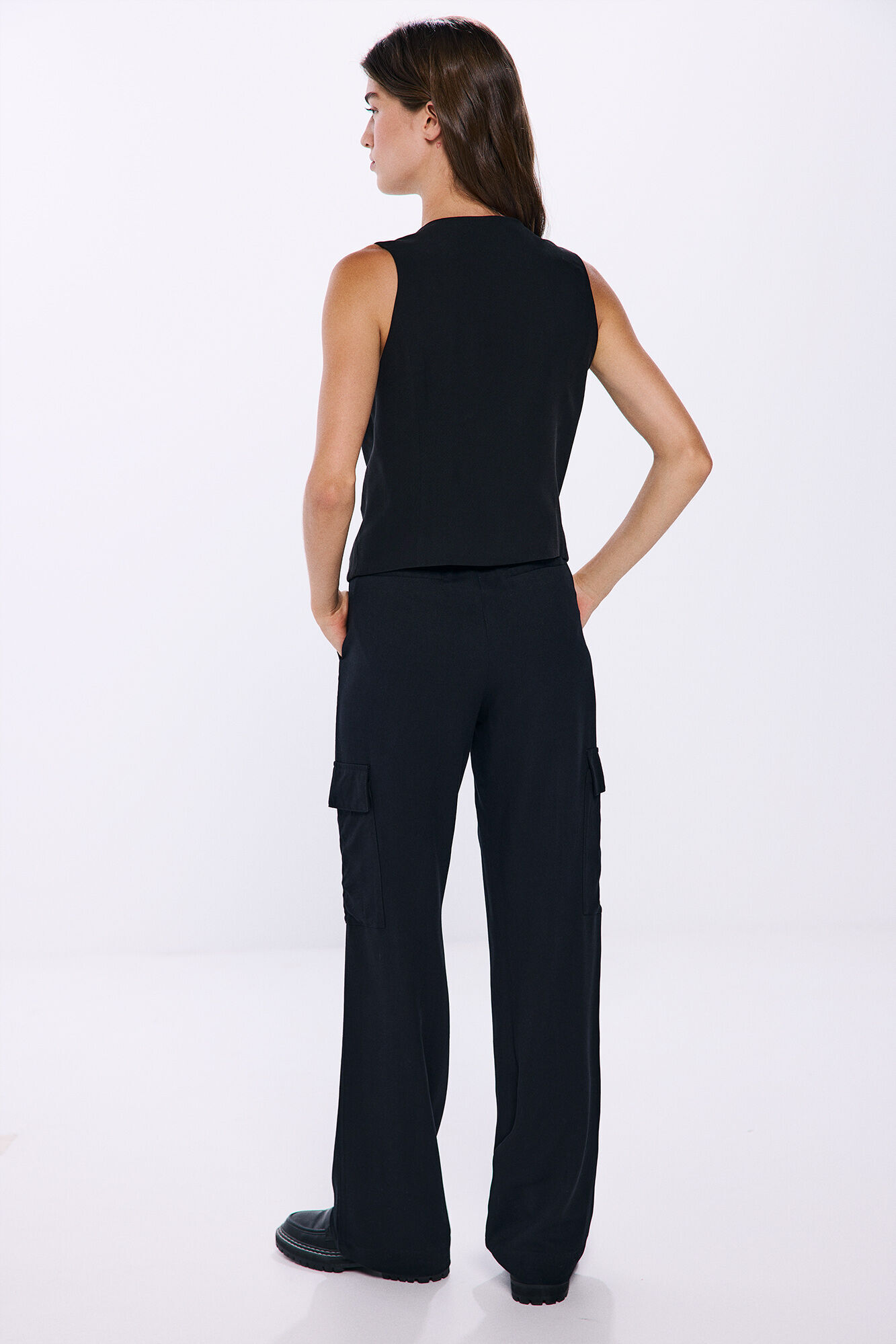 Springfield Pantal&oacute;n cargo fluido negro