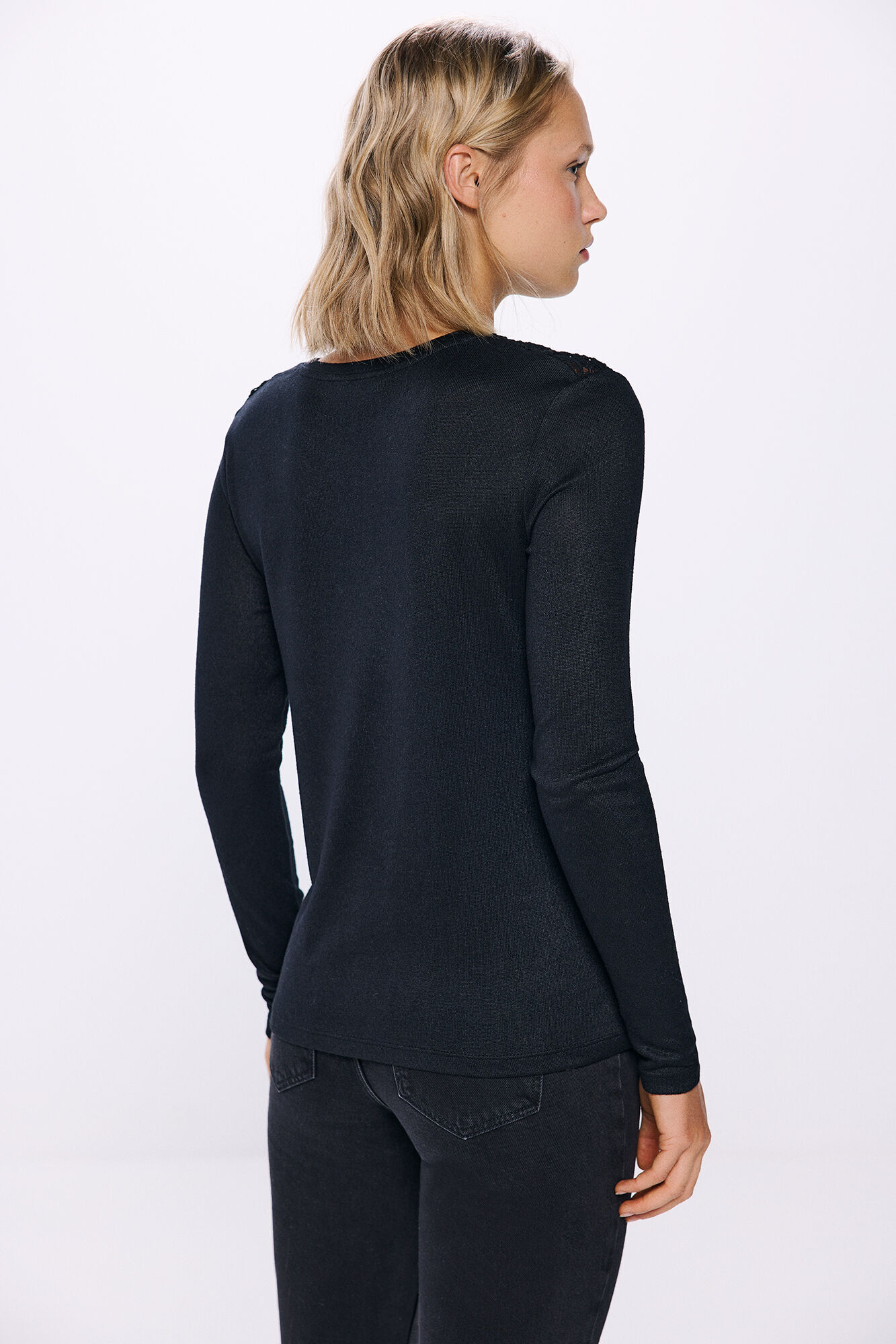 Springfield Playera crochet hombros negro