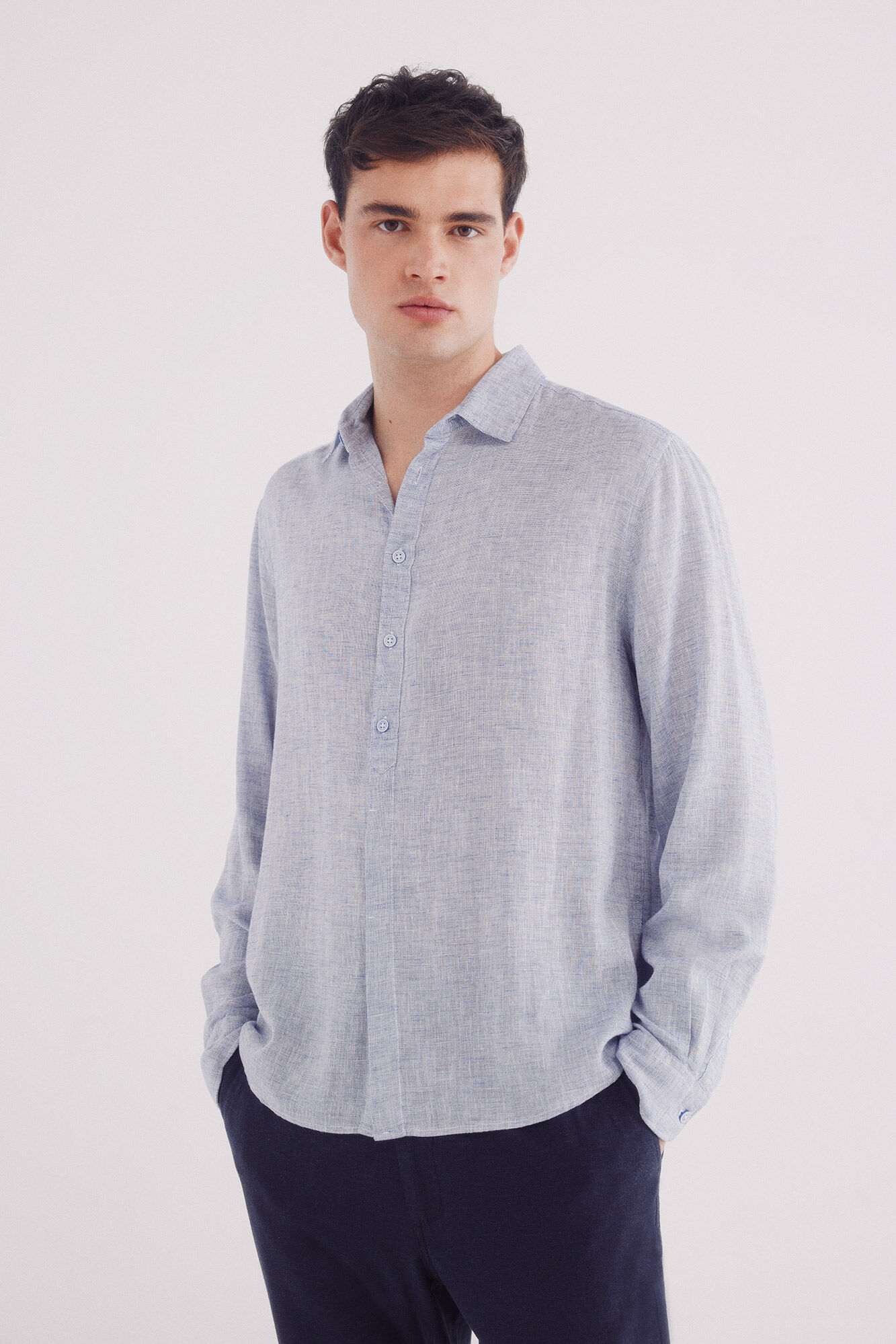 Springfield Camisa polera lino viscosa fil a fil azulado