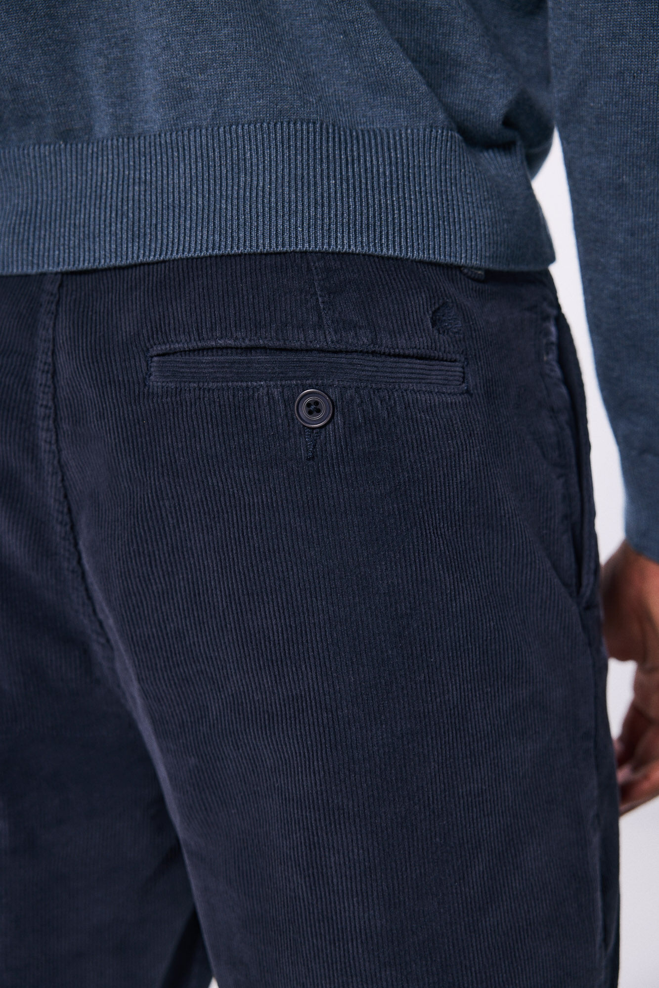 Springfield Pantal&oacute;n chino pana lavada comfort slim fit azul