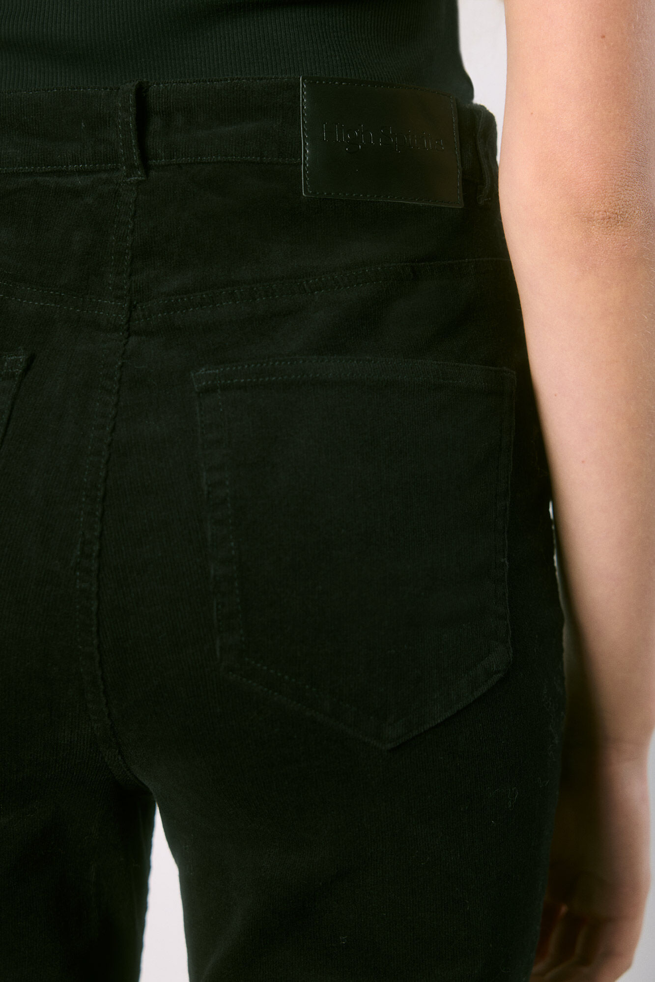 High Spirits Jeans 0016 negro