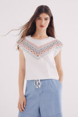 Springfield Playera gr&aacute;fica lace cuello natural