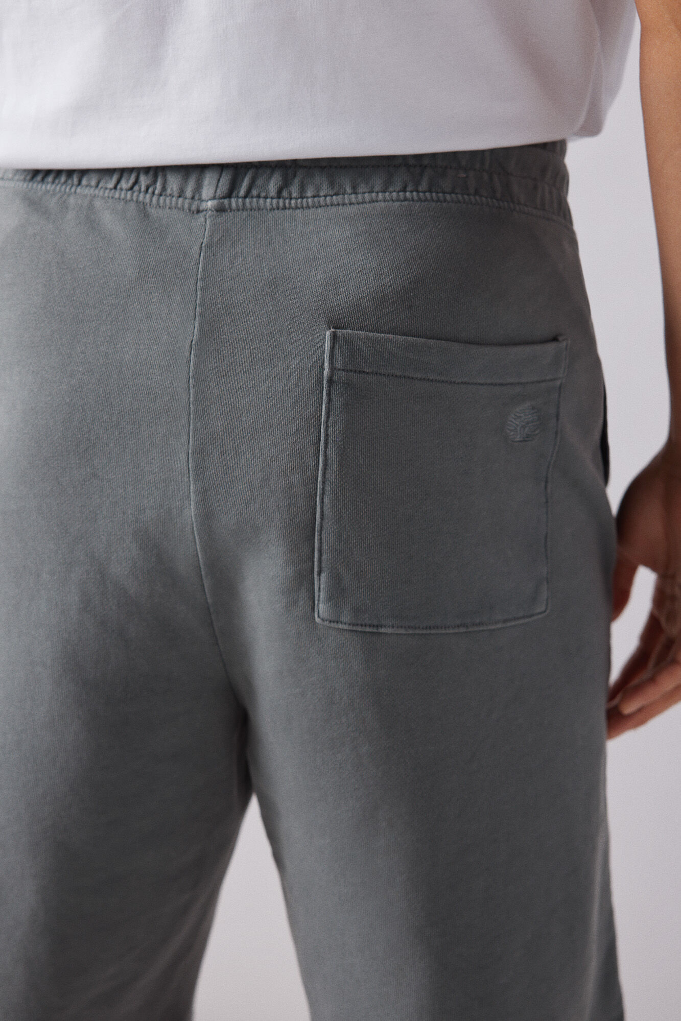 Springfield Bermuda jogger lavada gris