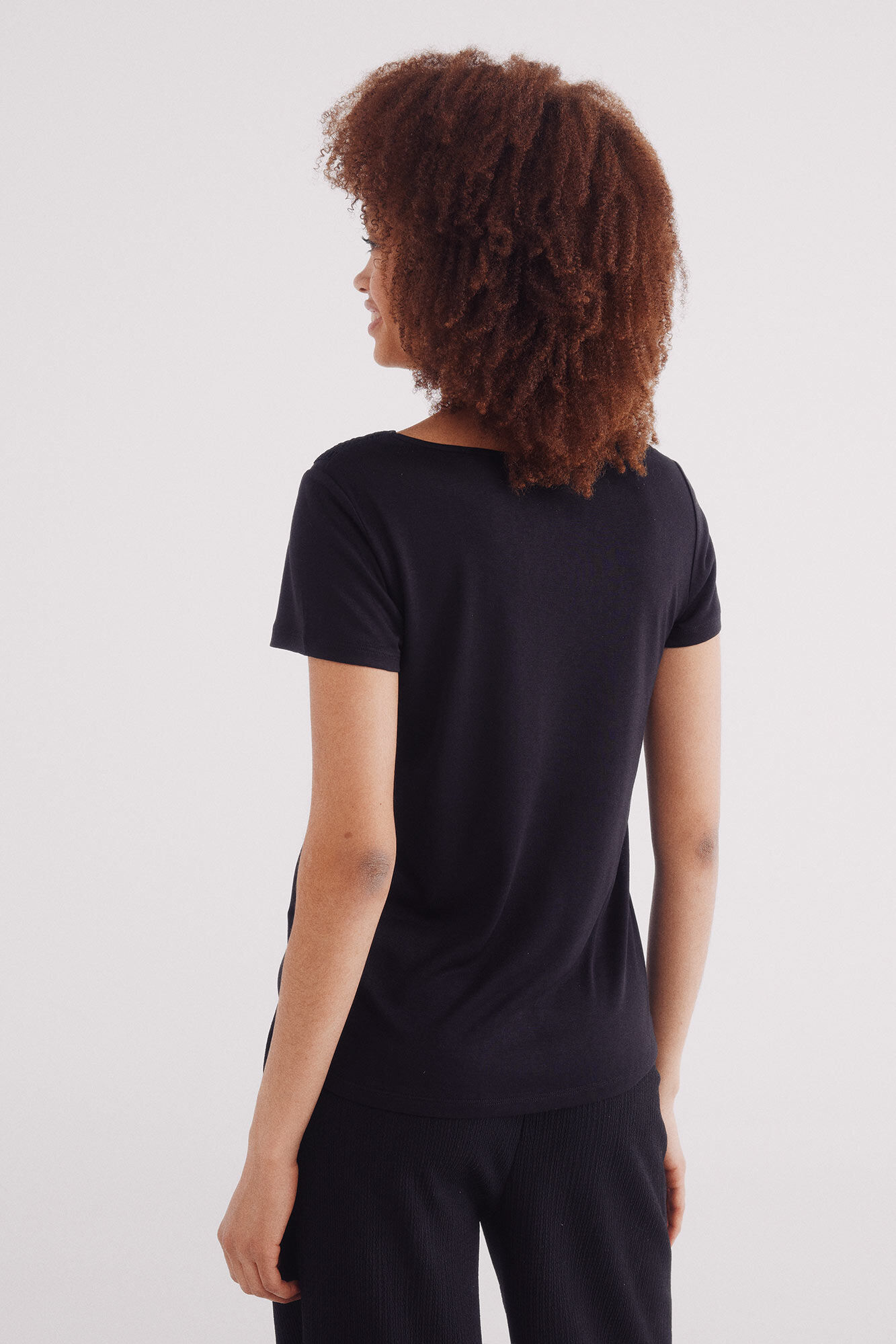 Springfield Playera escote crochet negro