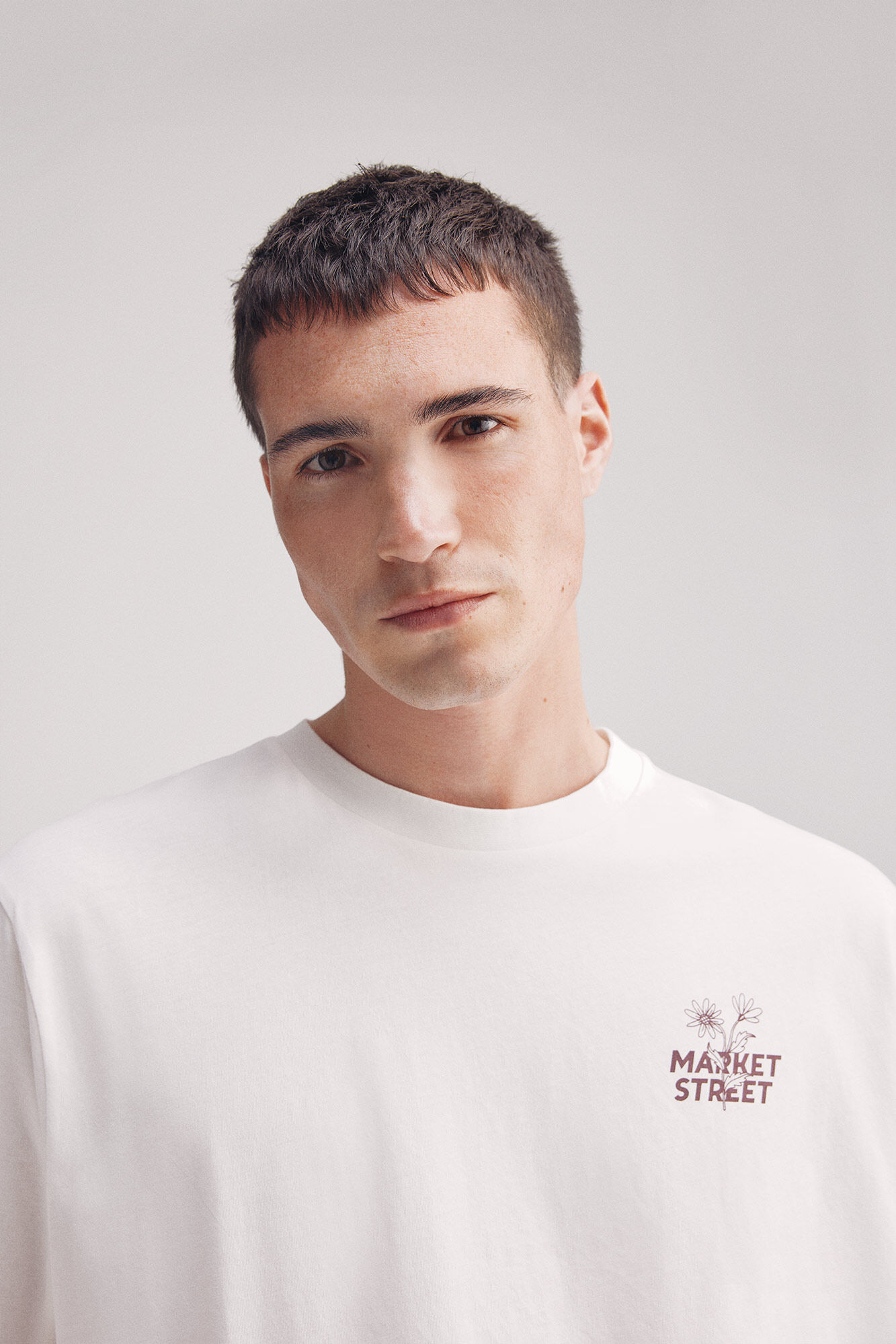 Springfield Playera market street marfil