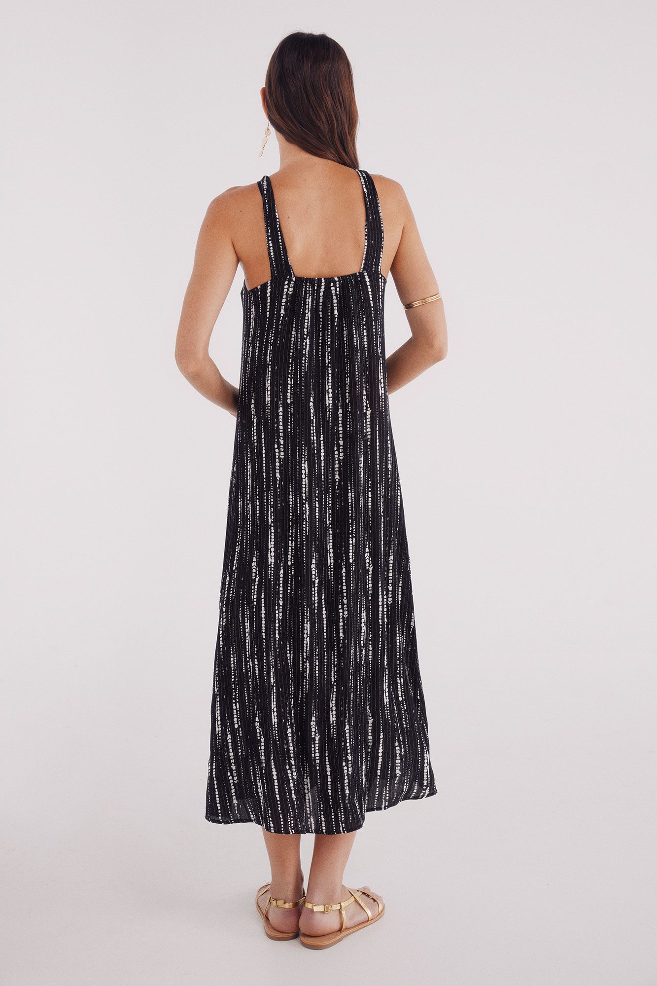 Springfield Vestido midi escote halter l&uacute;rex negro