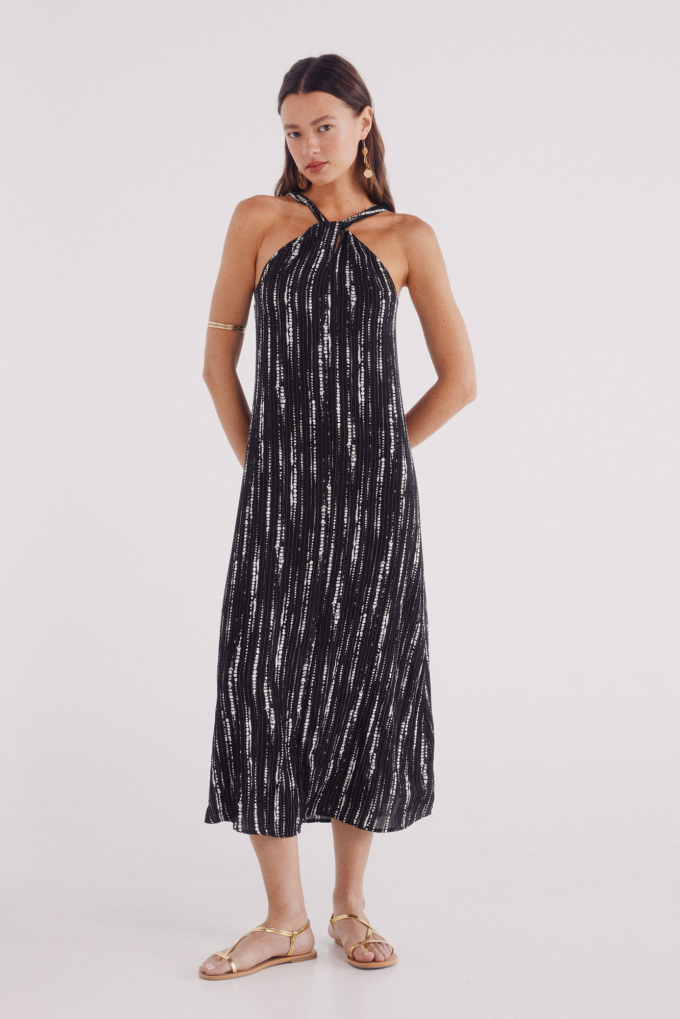 Springfield Vestido midi escote halter l&uacute;rex negro