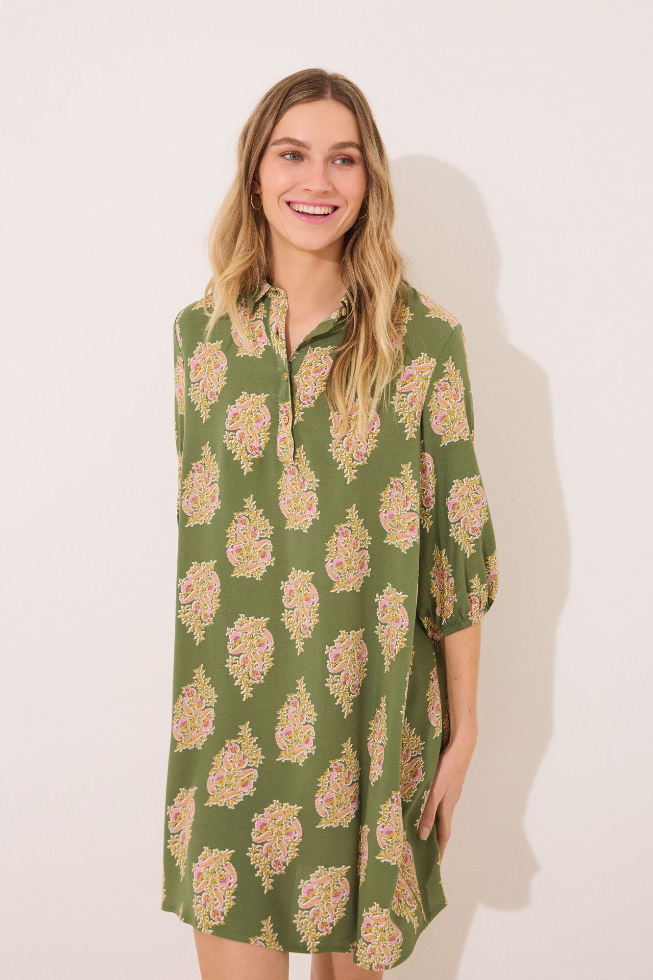 Women'secret Playera de dormir con estampado integral de viscosa