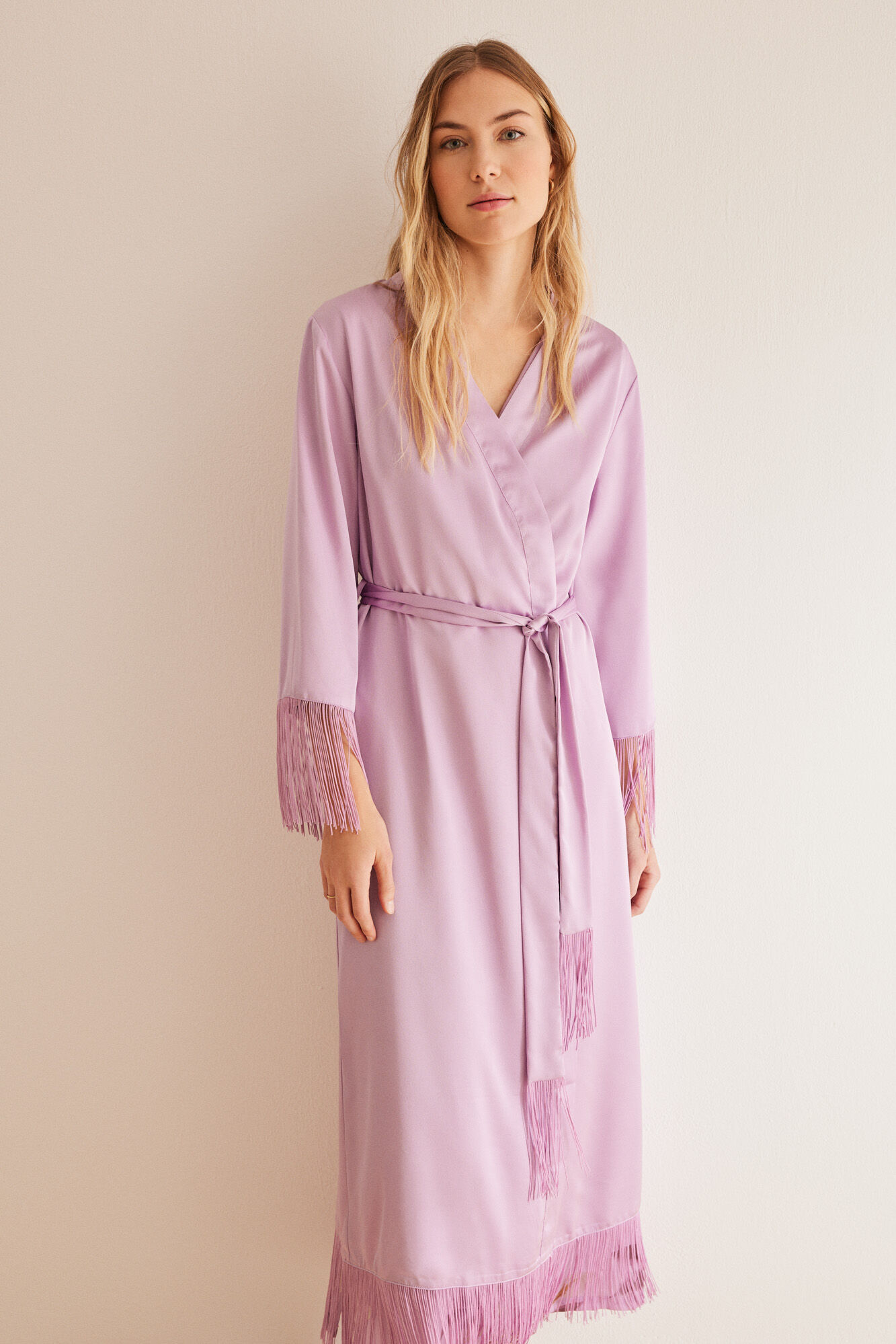 Women'secret Bata larga sat&iacute;n flecos lila morado/lila