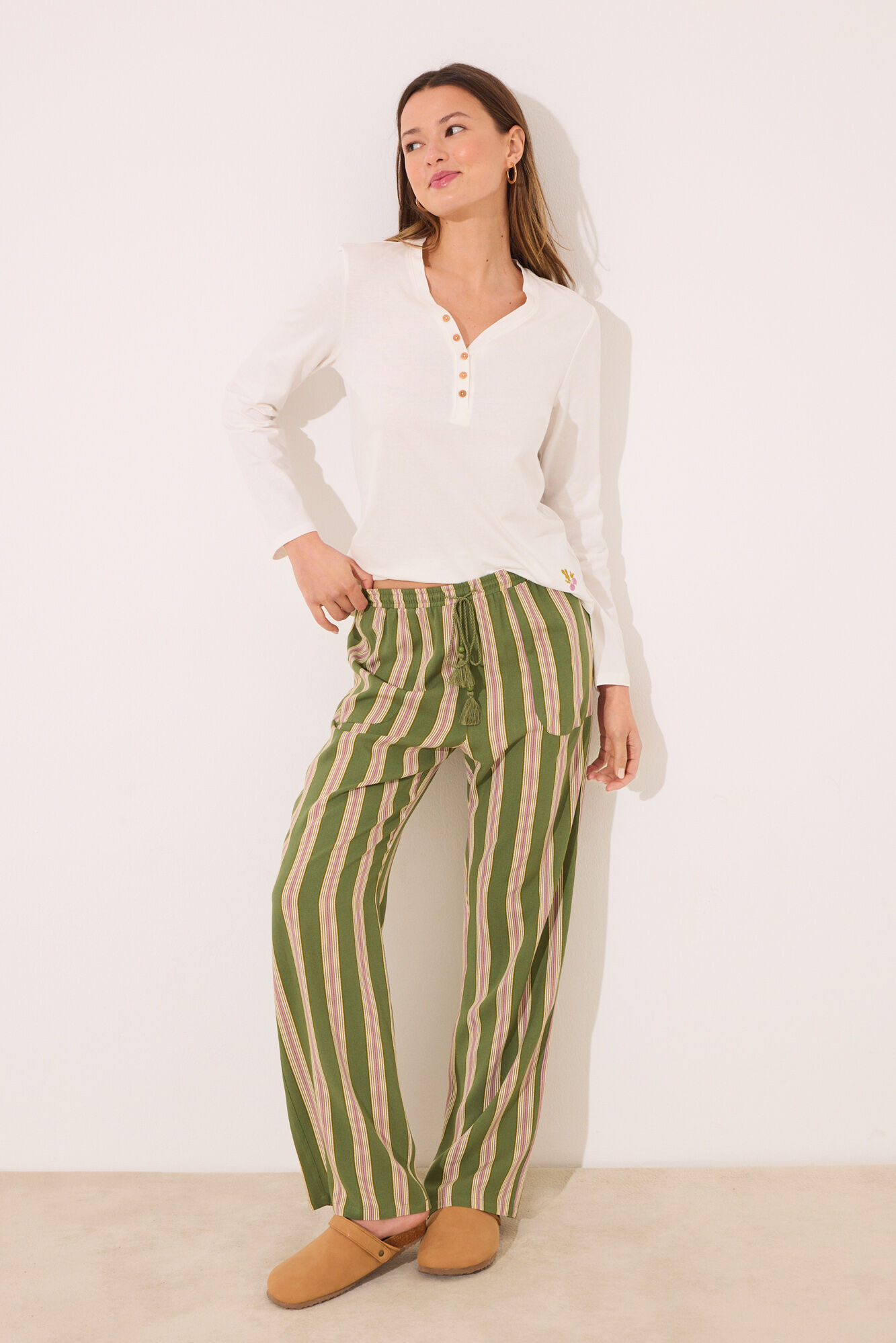 Women'secret Pantal&oacute;n largo de sal&oacute;n de viscosa a rayas