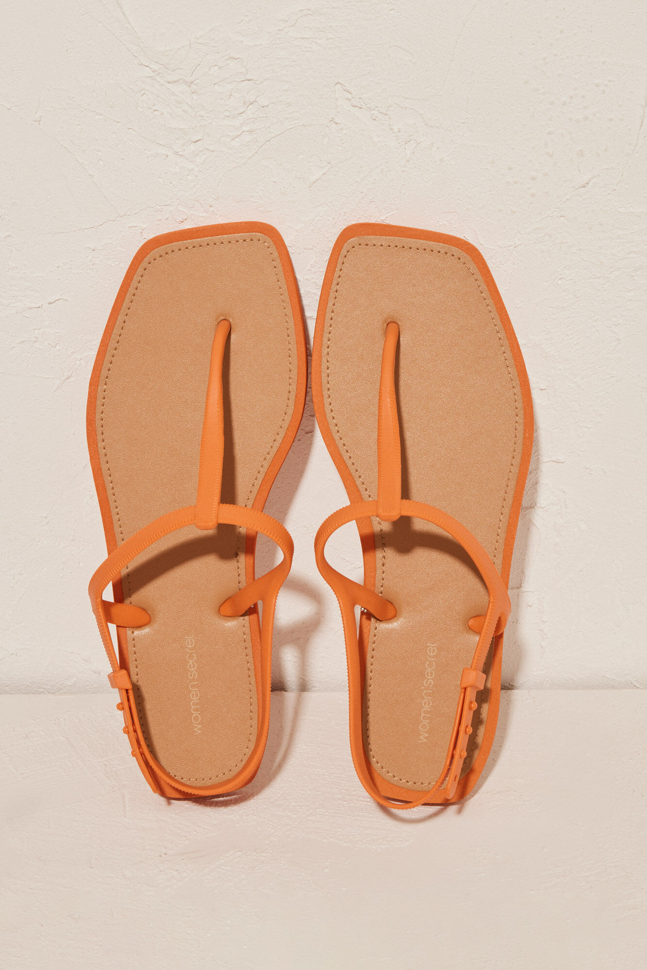 Women'secret Sandalias planas 100% mojables naranja