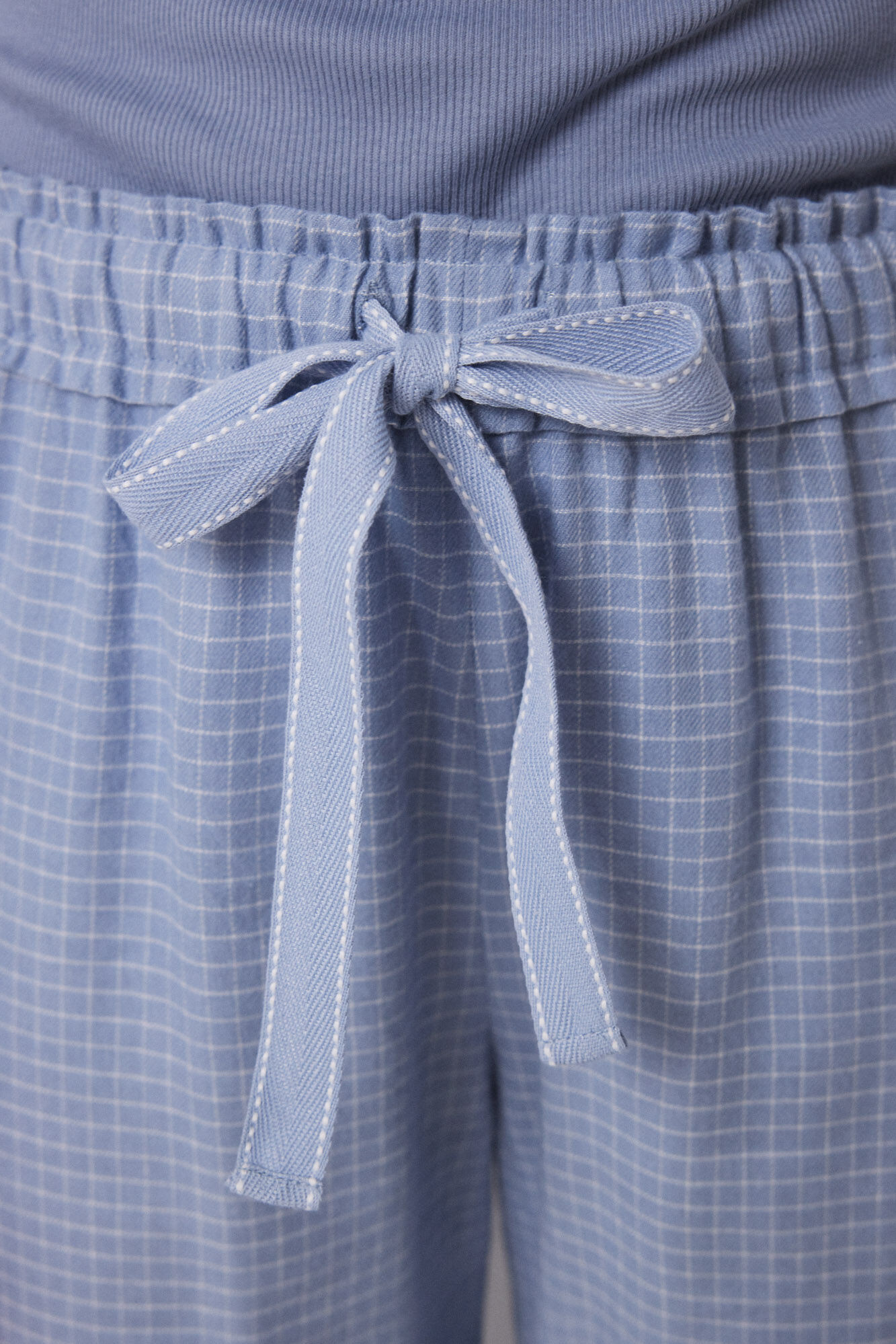 Women'secret Pantal&oacute;n cargo largo con estampado de cuadros azul