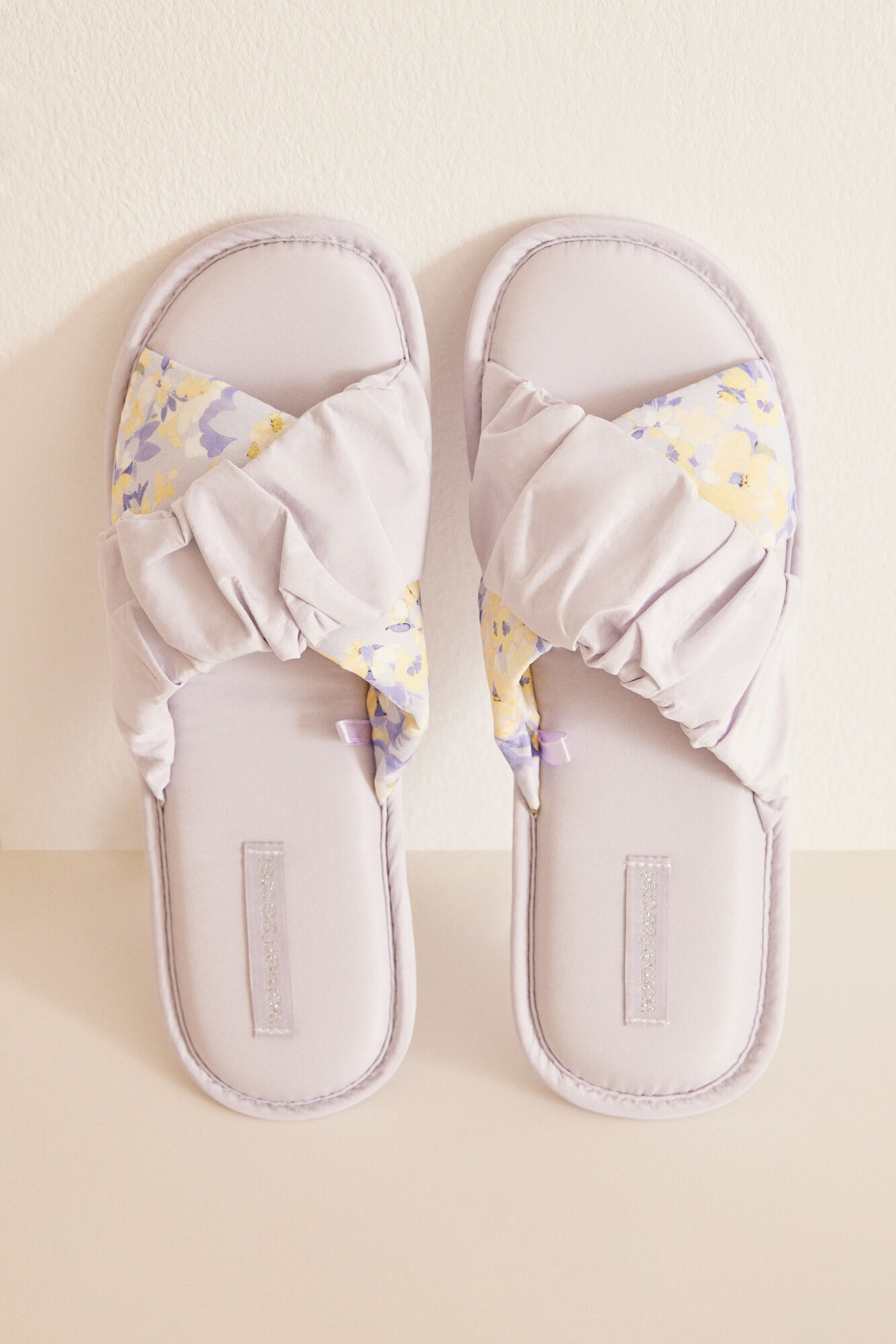 Women'secret Pantuflas casa tiras cruzadas lila morado/lila