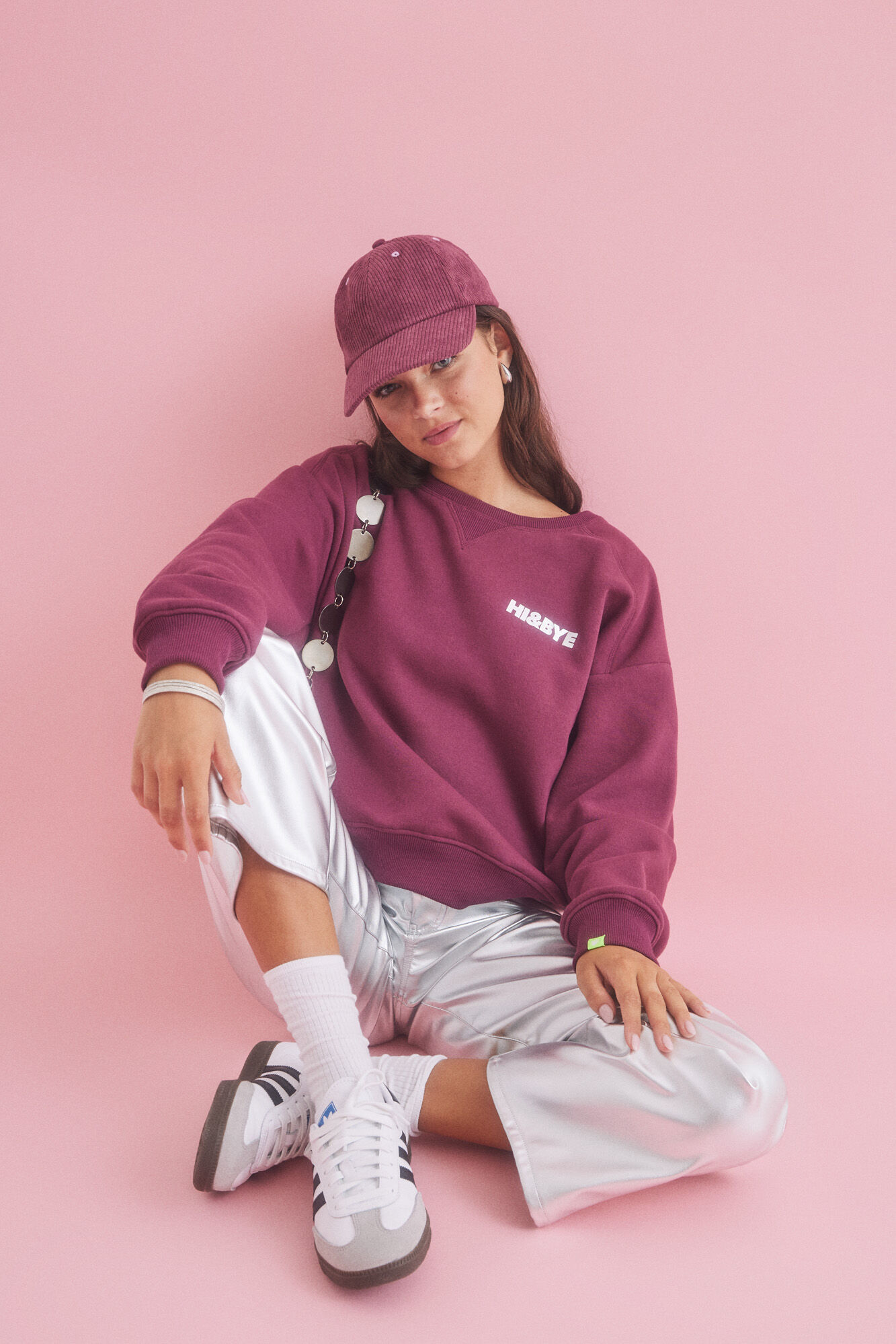 HI&BYE Sudadera felpa vino logo
