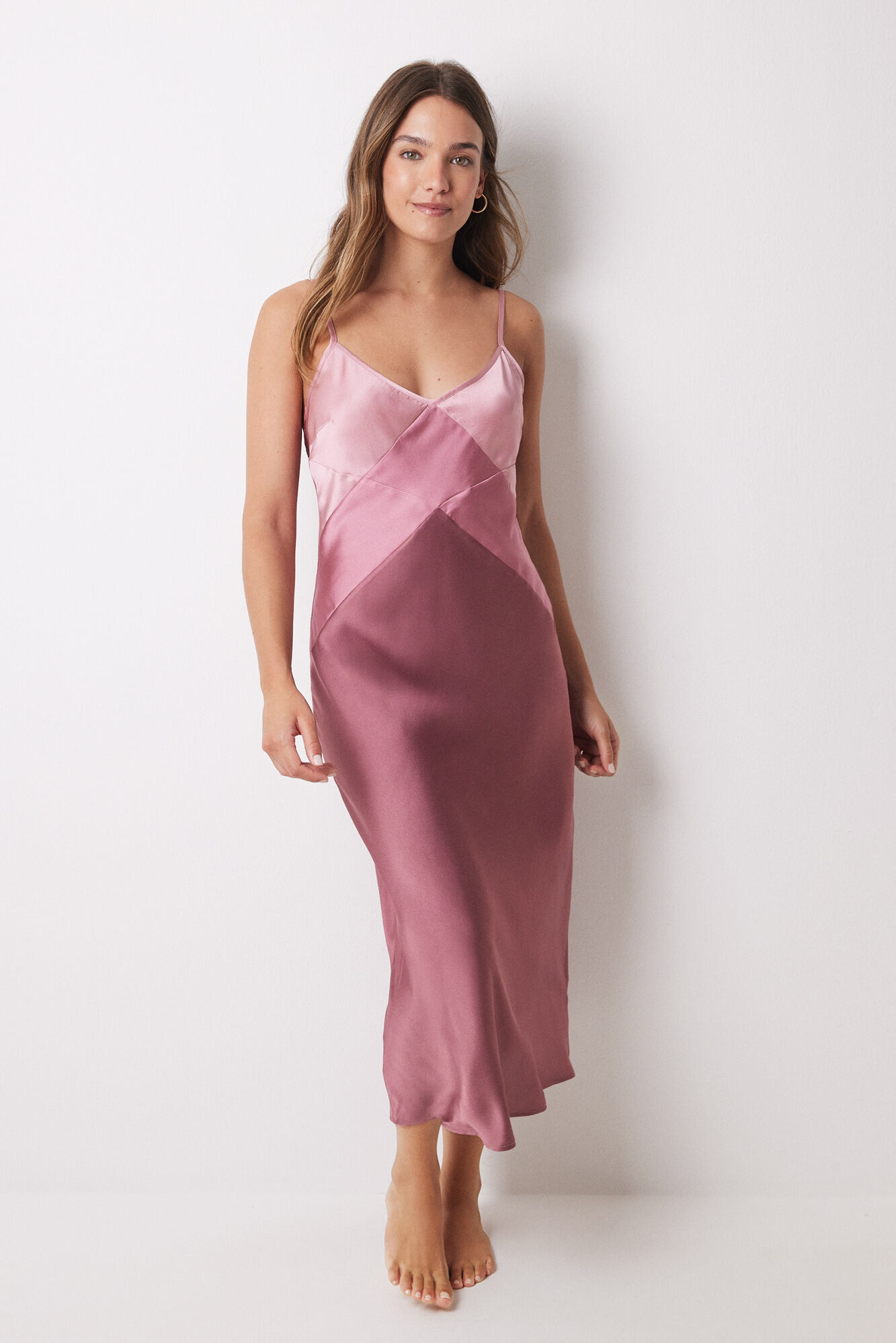 Women'secret Camis&oacute;n largo satinado tirantes rosa oscuro rosa