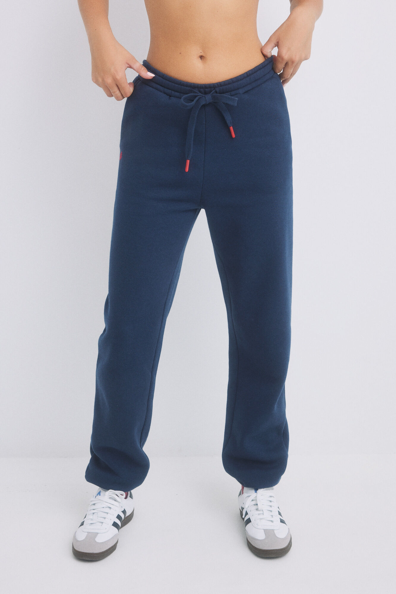 HI&BYE Pantal&oacute;n jogger felpa azul navy