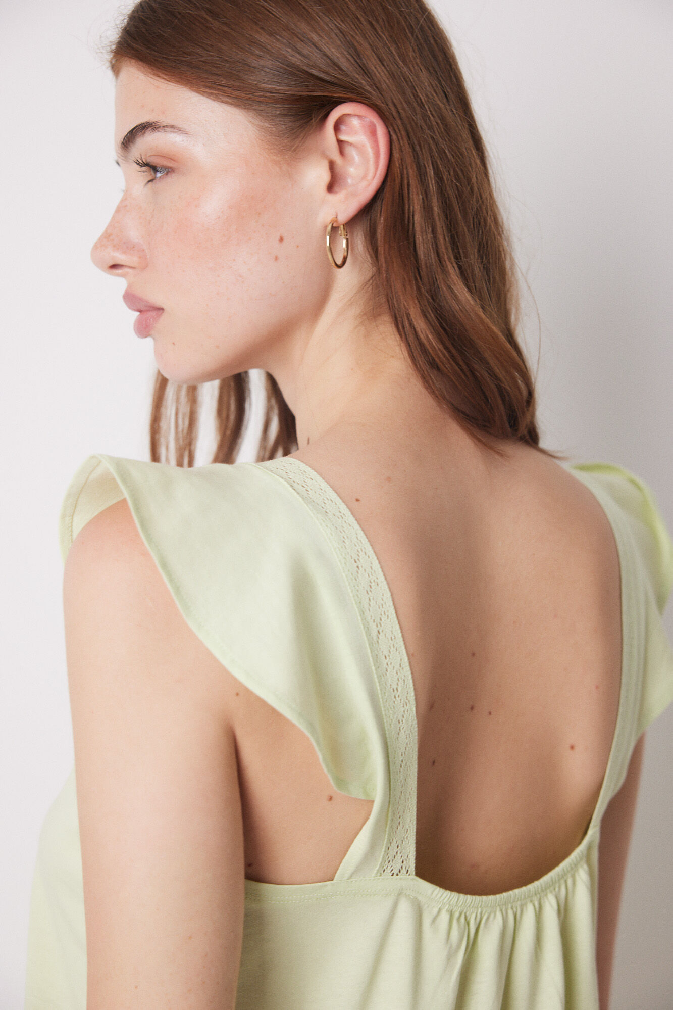 Women'secret Camis&oacute;n midi verde volantes