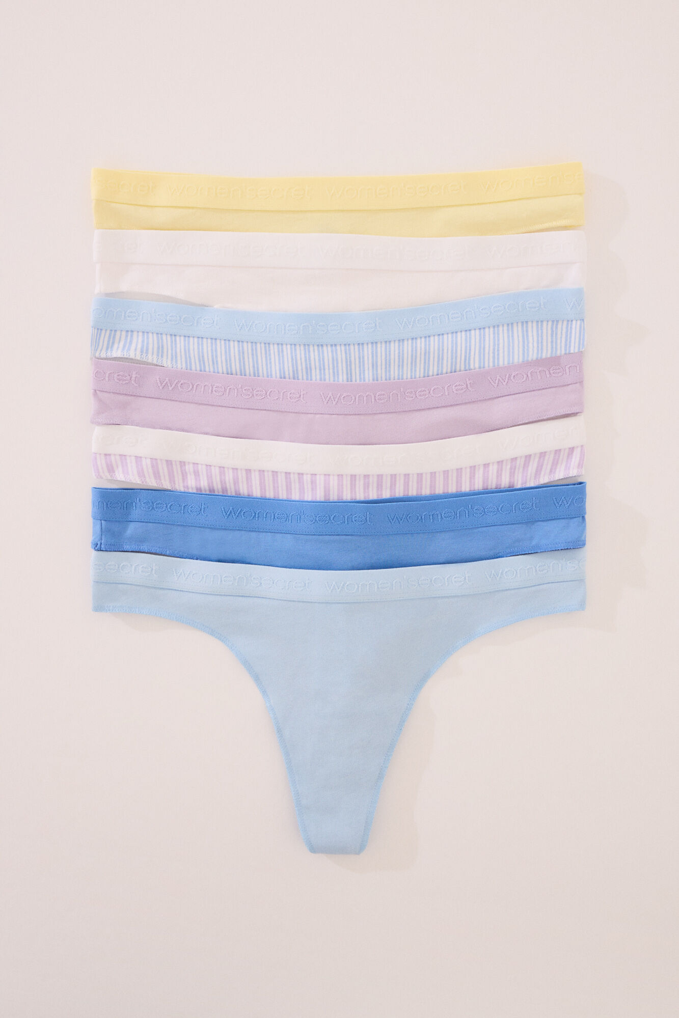 Women'secret Pack de 7 tangas con estampado de mezcla de algod&oacute;n