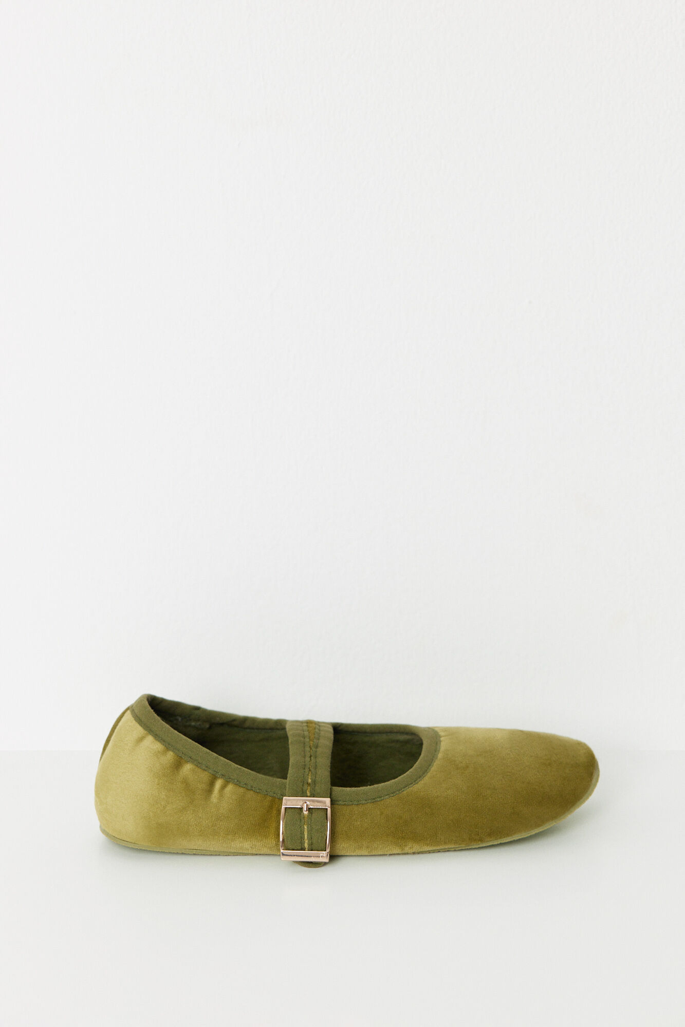 Women'secret Pantuflas casa tipo zapatillas verde