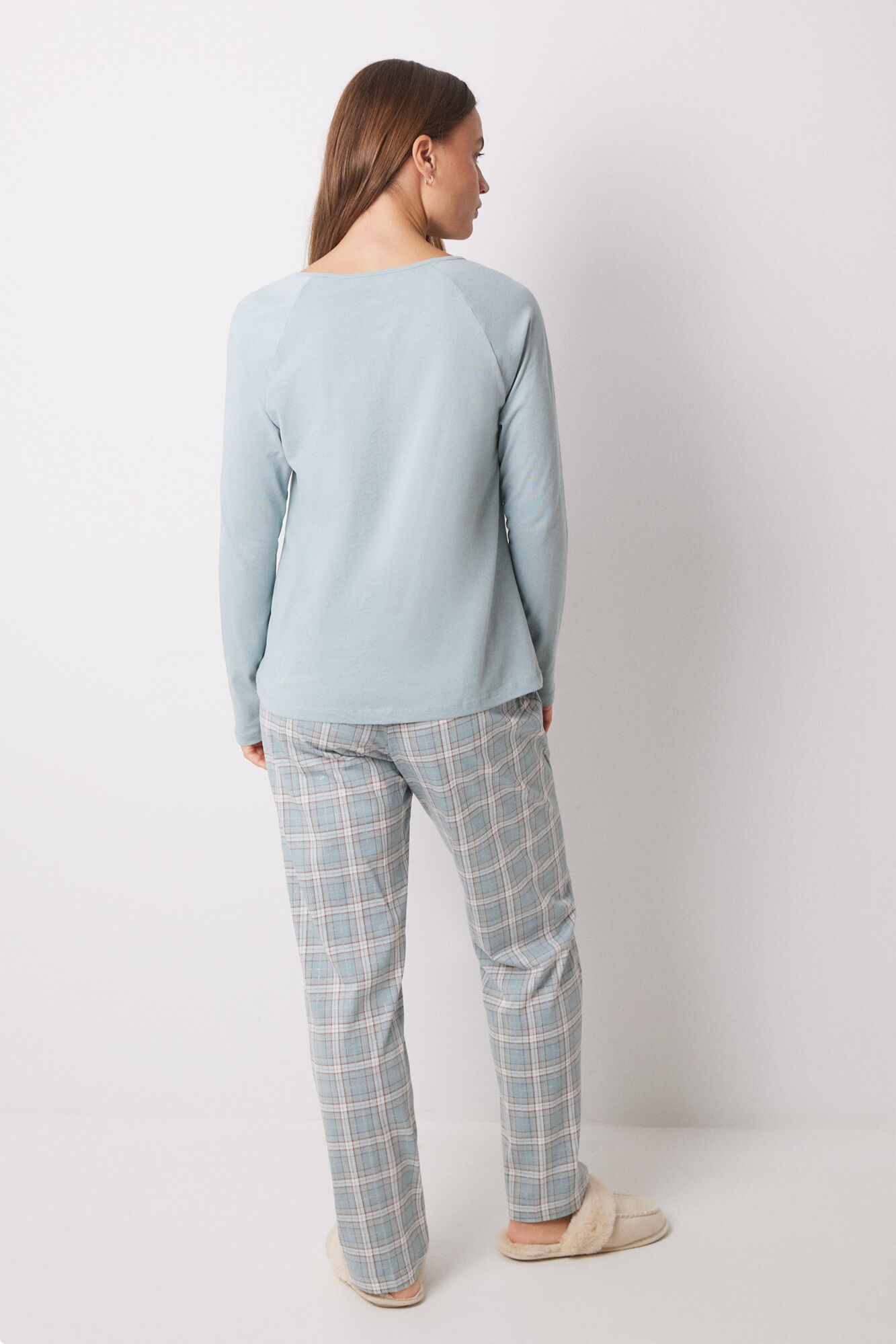 Women'secret Pijama larga 100% algod&oacute;n motivos navide&ntilde;os gris verde