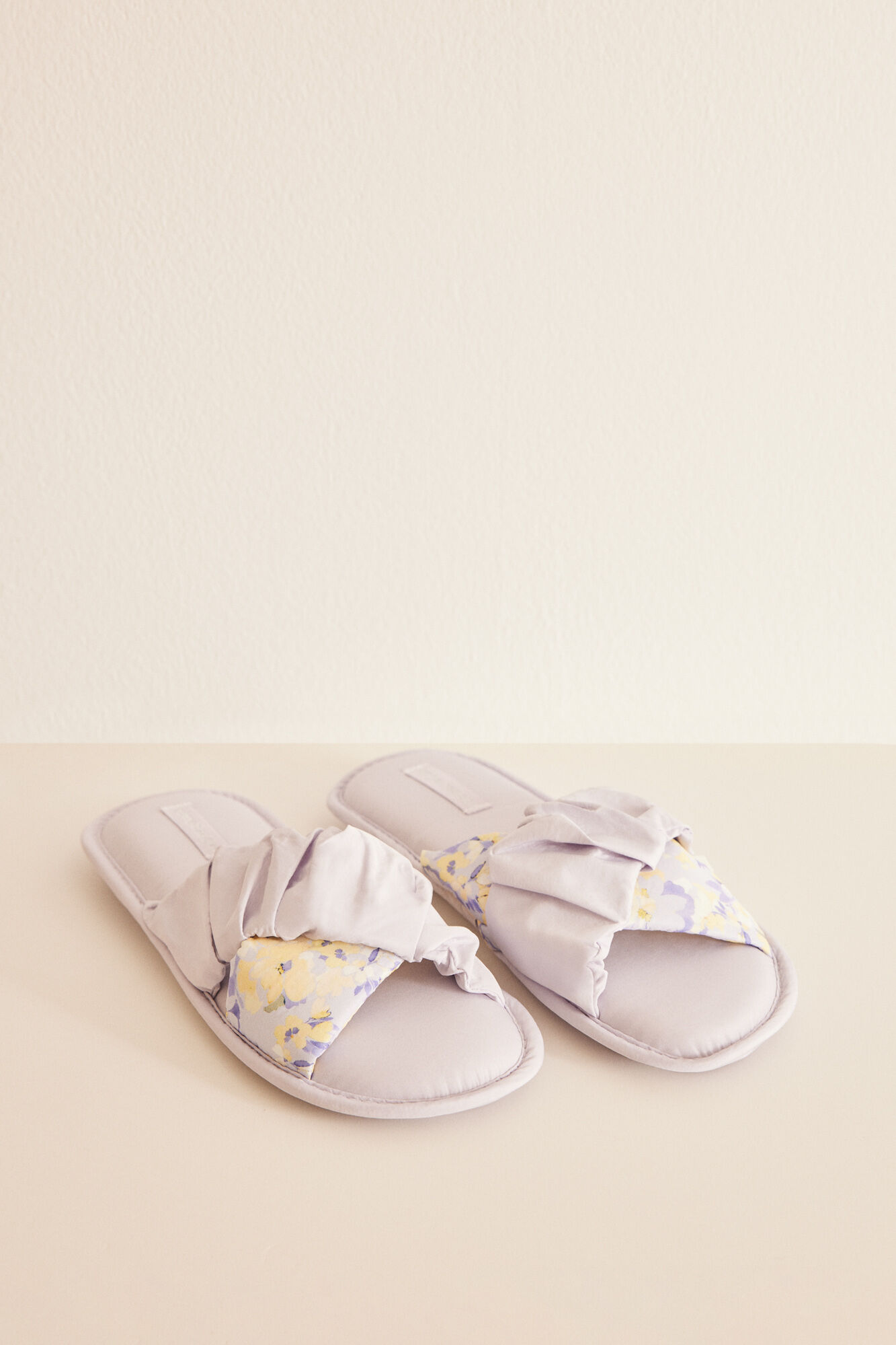 Women'secret Pantuflas casa tiras cruzadas lila morado/lila